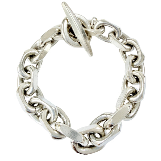 Bjarne Nordmark Henriksen, Denmark ca 1970. Chunky Sterling Silver Toggle Clasp Bracelet.