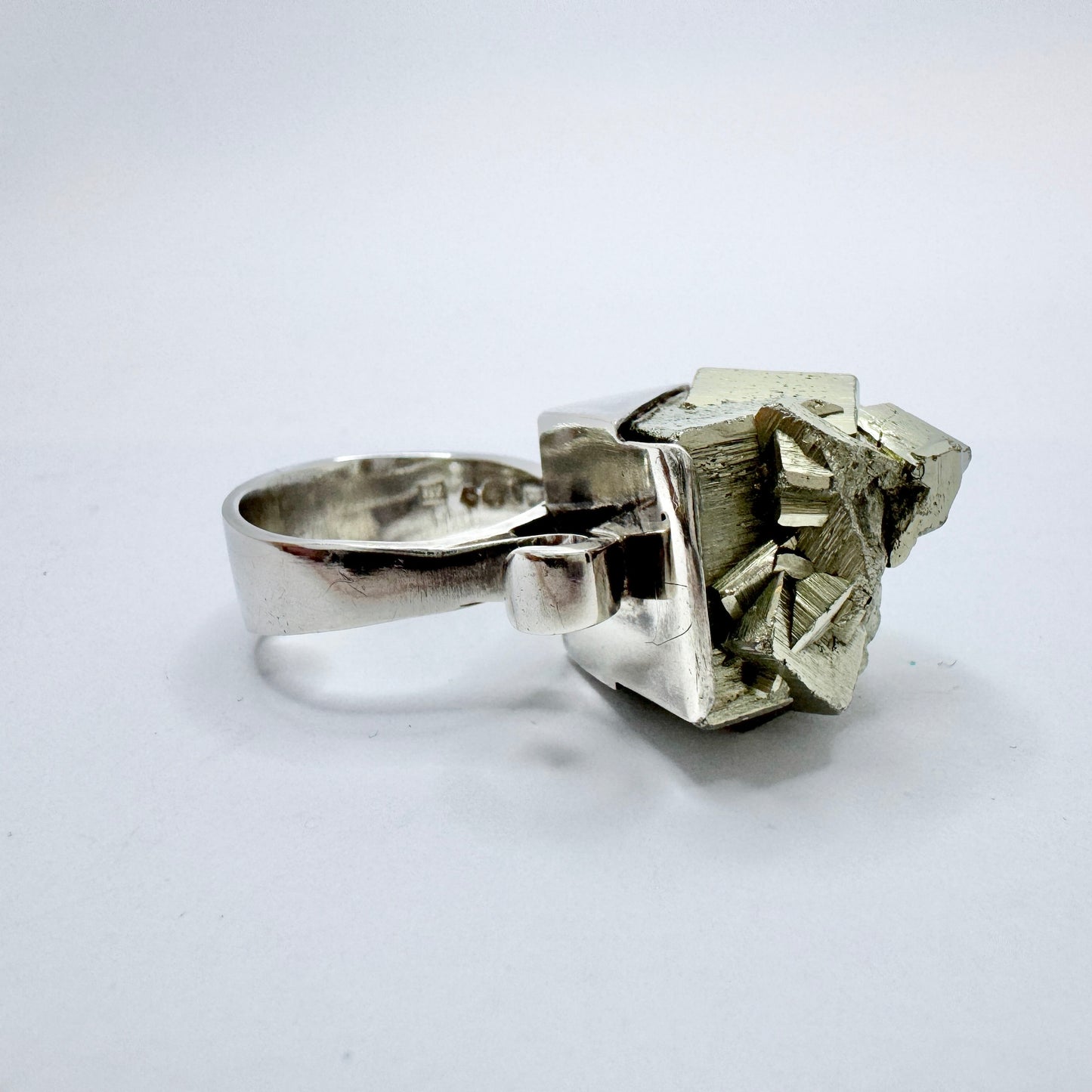 Silversmedjan I Järvsö, Sweden 1974. Bold Vintage Sterling Silver Pyrite Ring