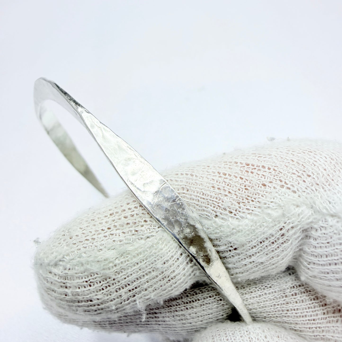 Vintage Hammered Sterling Silver Bangle Bracelet