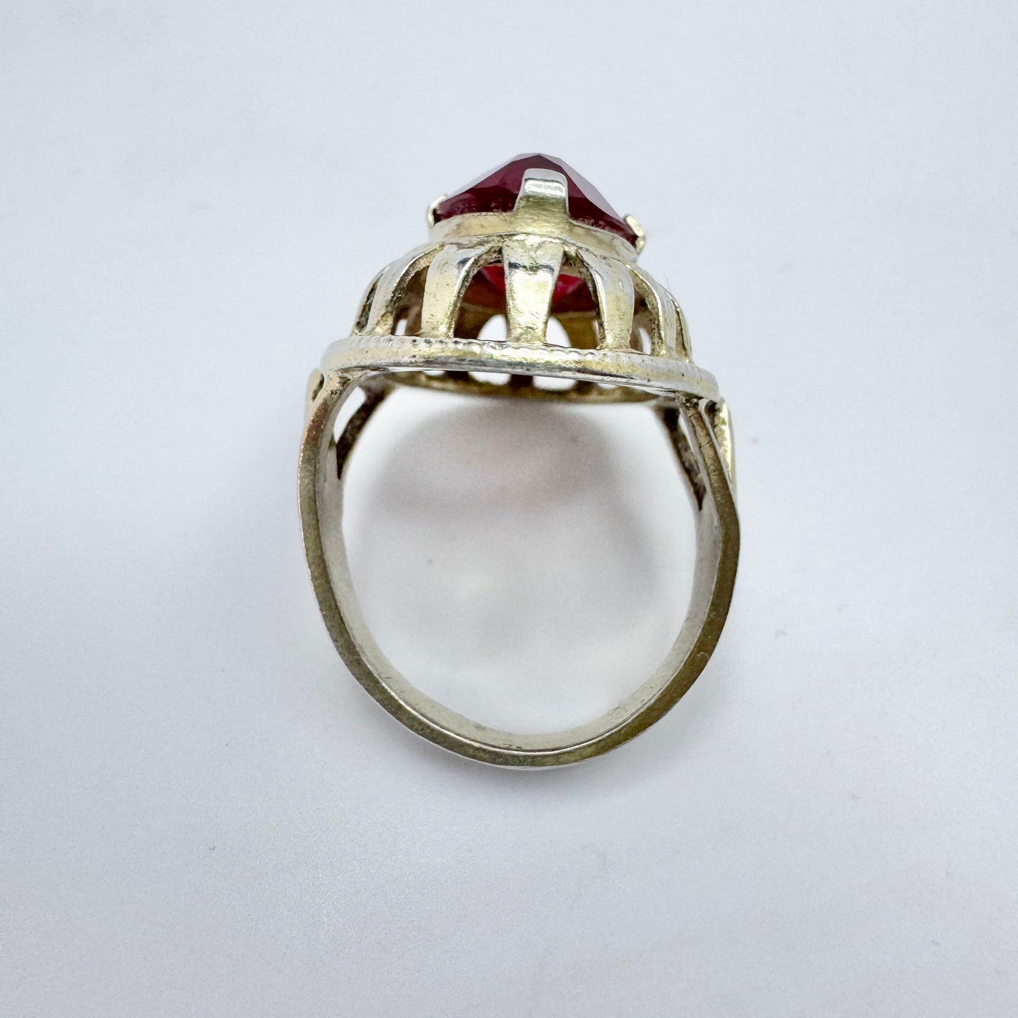 USSR. Vintage Solid Silver Synthetic Ruby Ring.