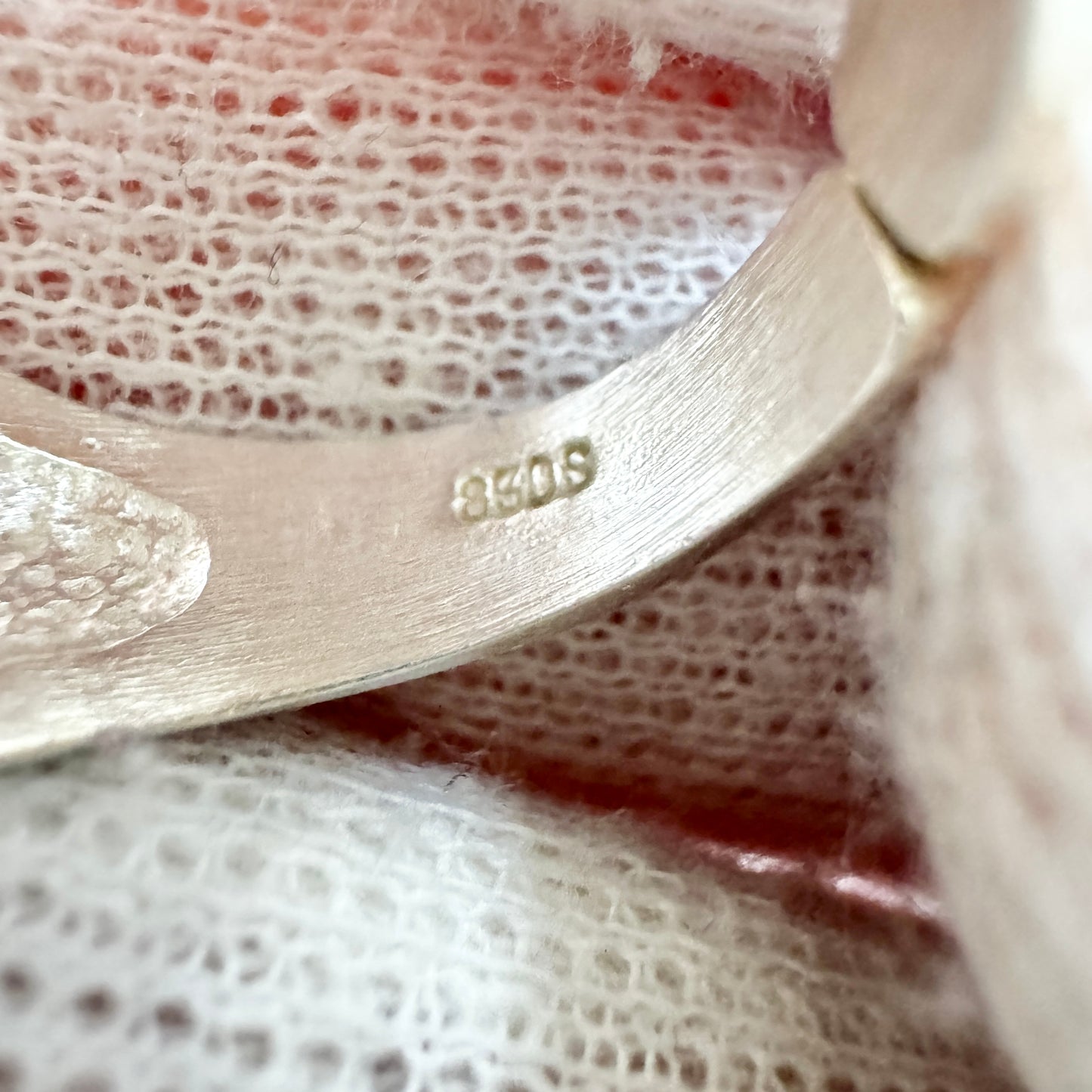 Denmark c 1970. Vintage Solid Silver Amethyst Ring.