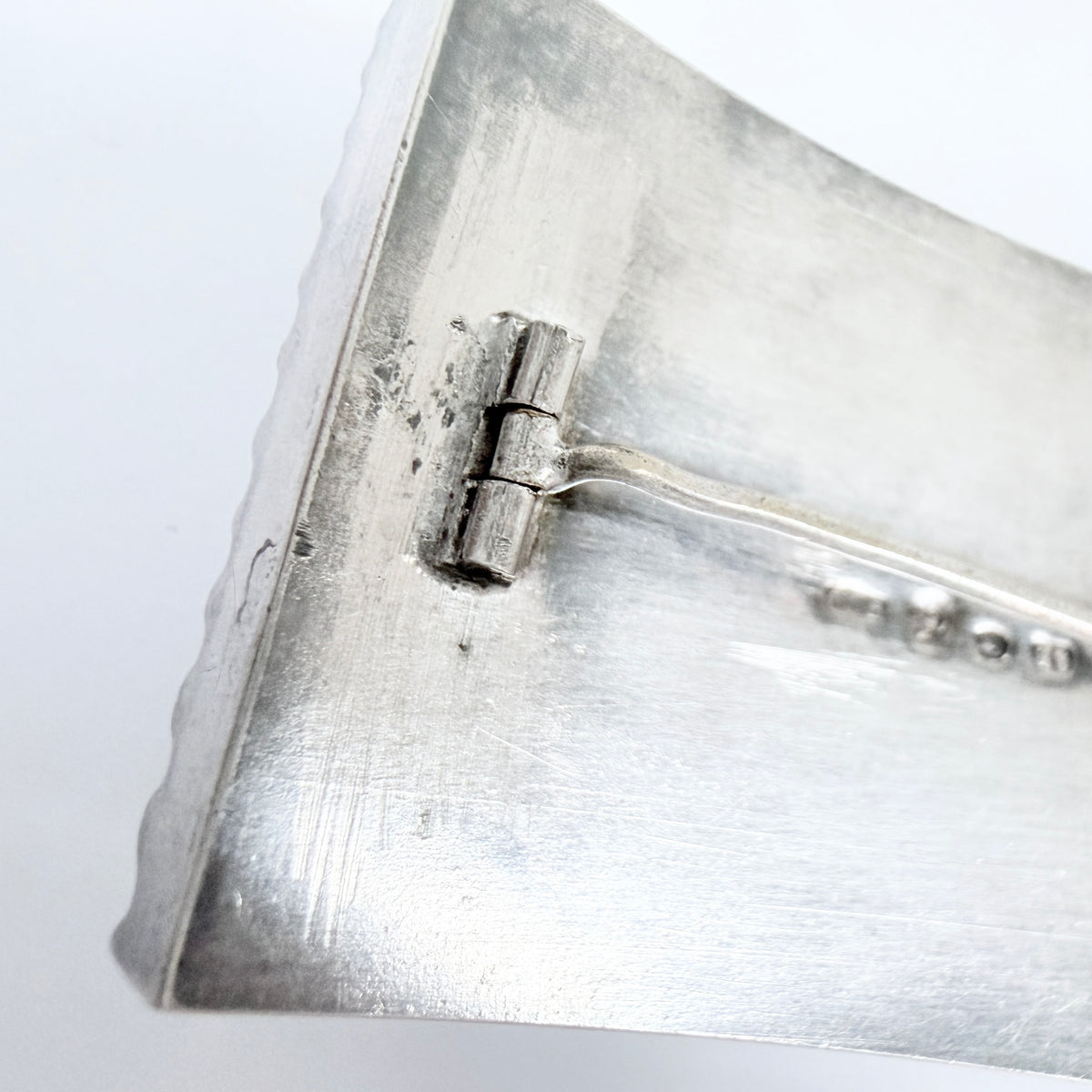 CD Bäckström, Sweden 1902. Antique Solid Silver Paste Stone Brooch.