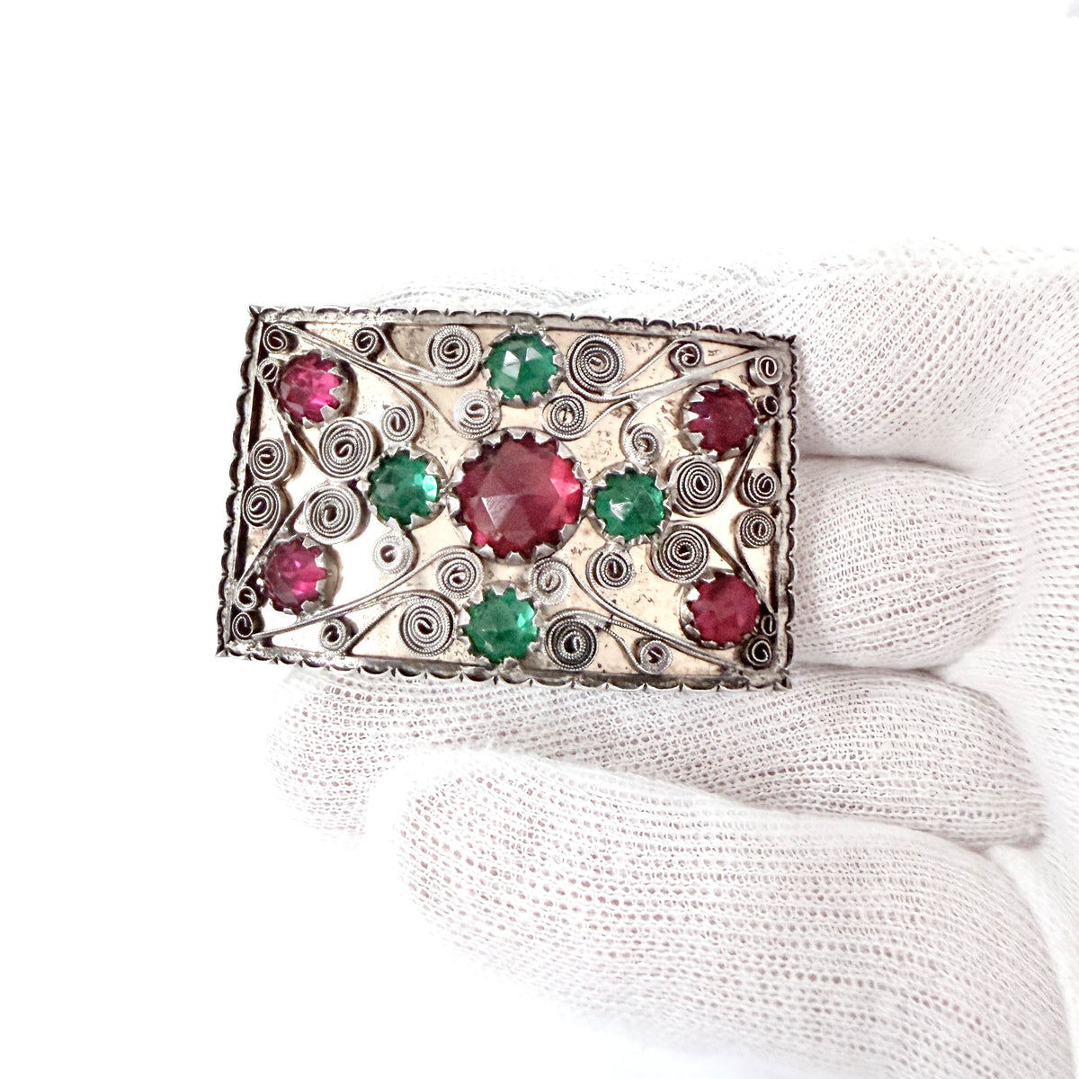 CD Bäckström, Sweden 1902. Antique Solid Silver Paste Stone Brooch.