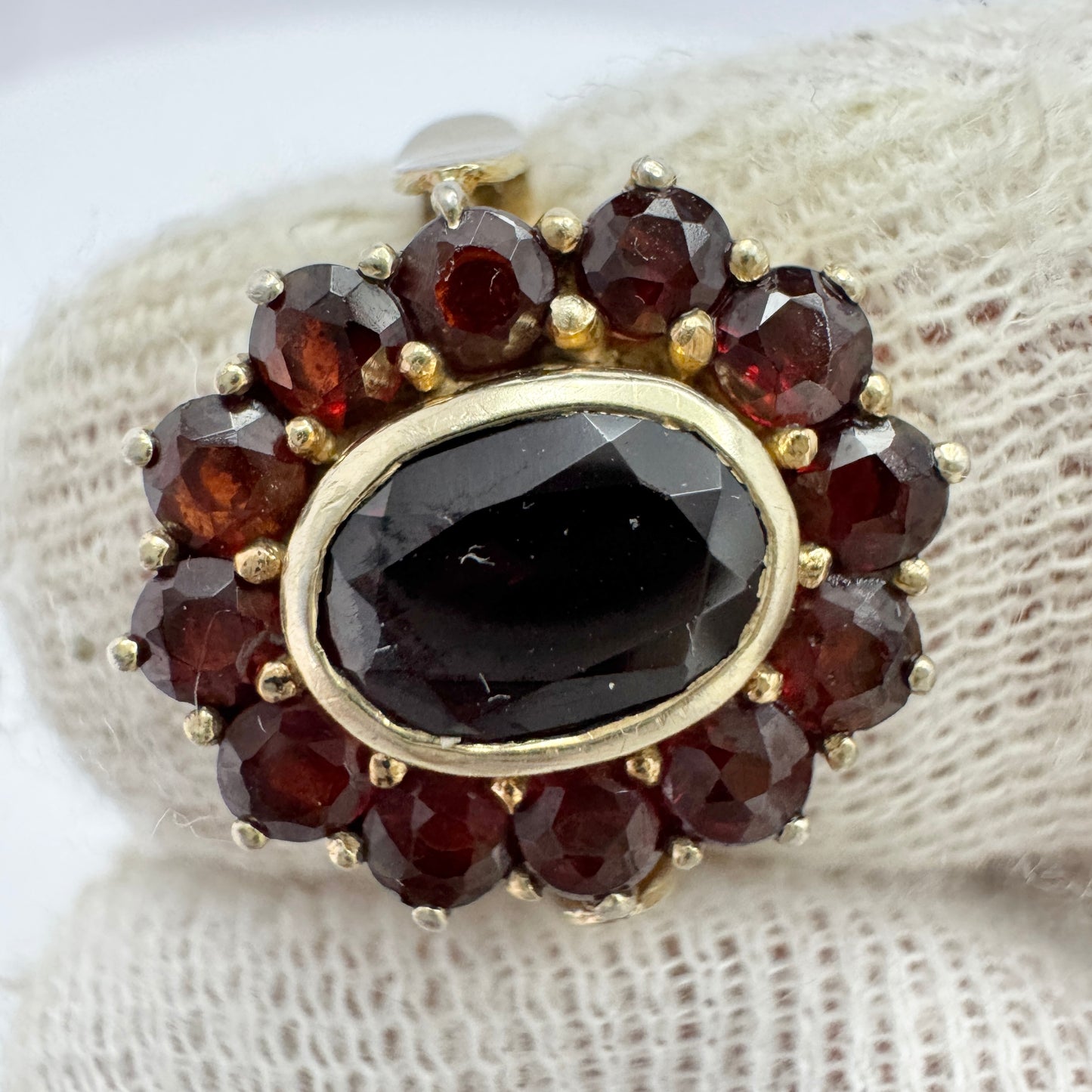 Vintage Garnet Sterling Silver Ring