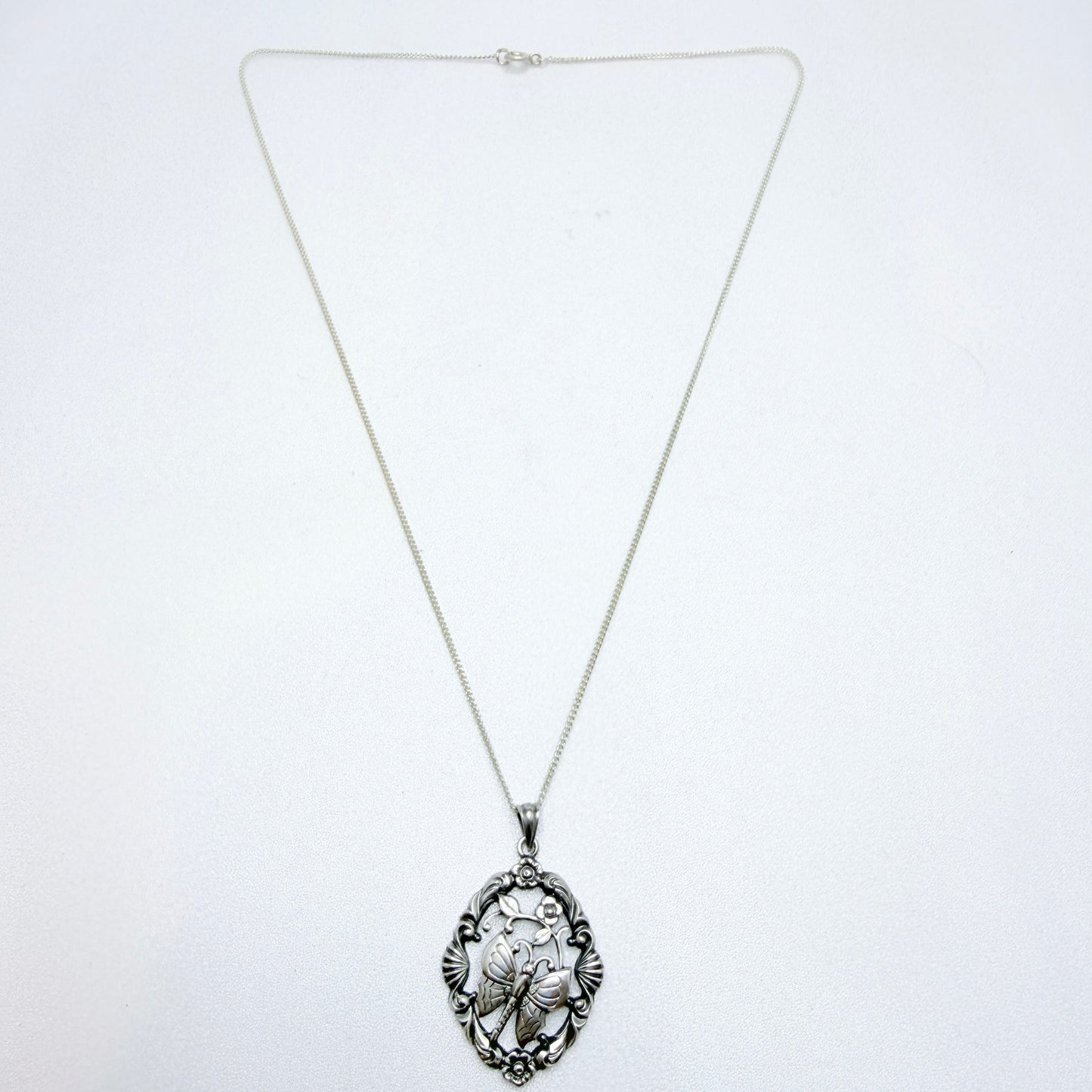 G Dahlgren, Sweden 1948. Vintage Sterling Silver Butterfly Pendant Necklace.