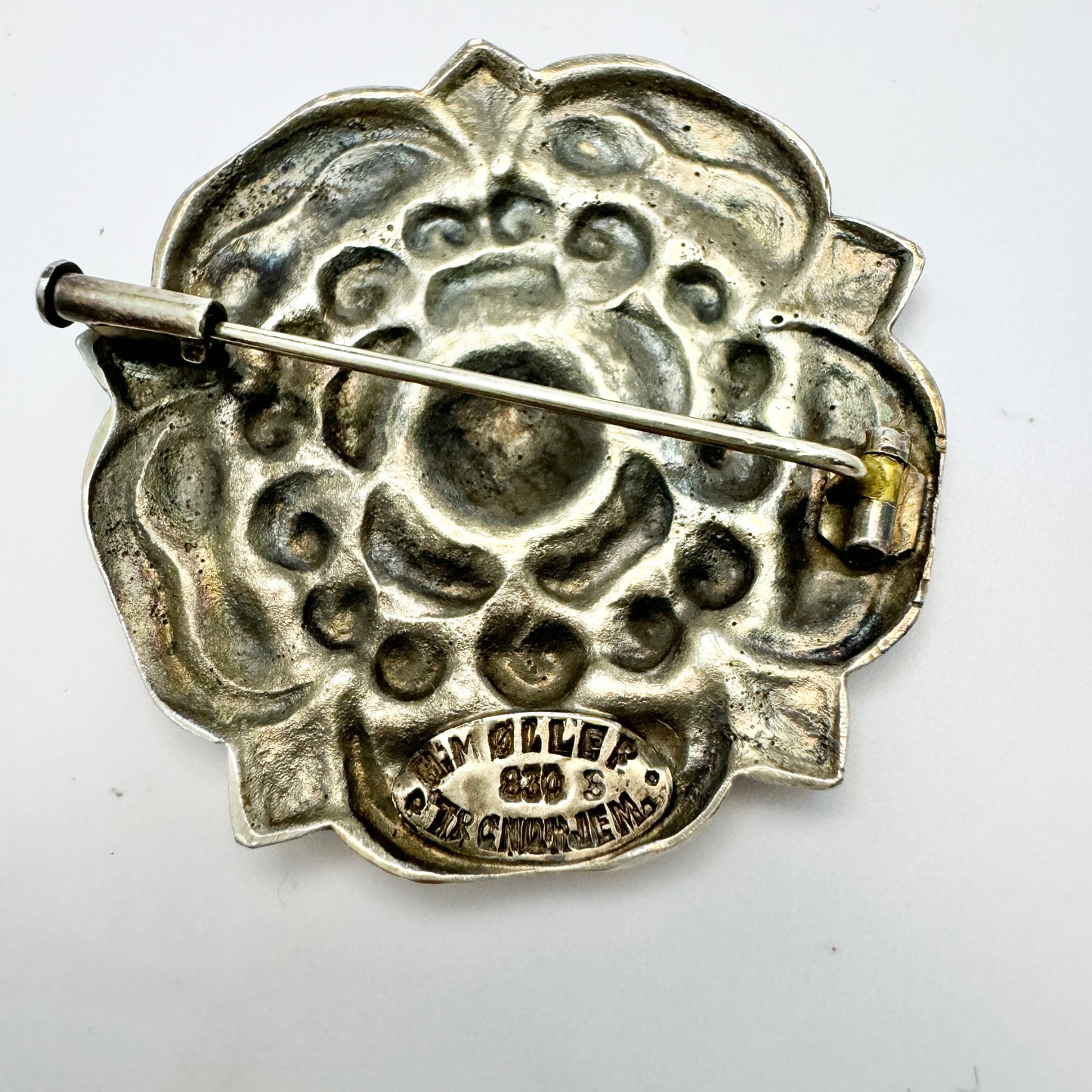 Henrik Møller, Trondhjem Norway. Early 1900s Solid Silver Trondhjem Rose Brooch.