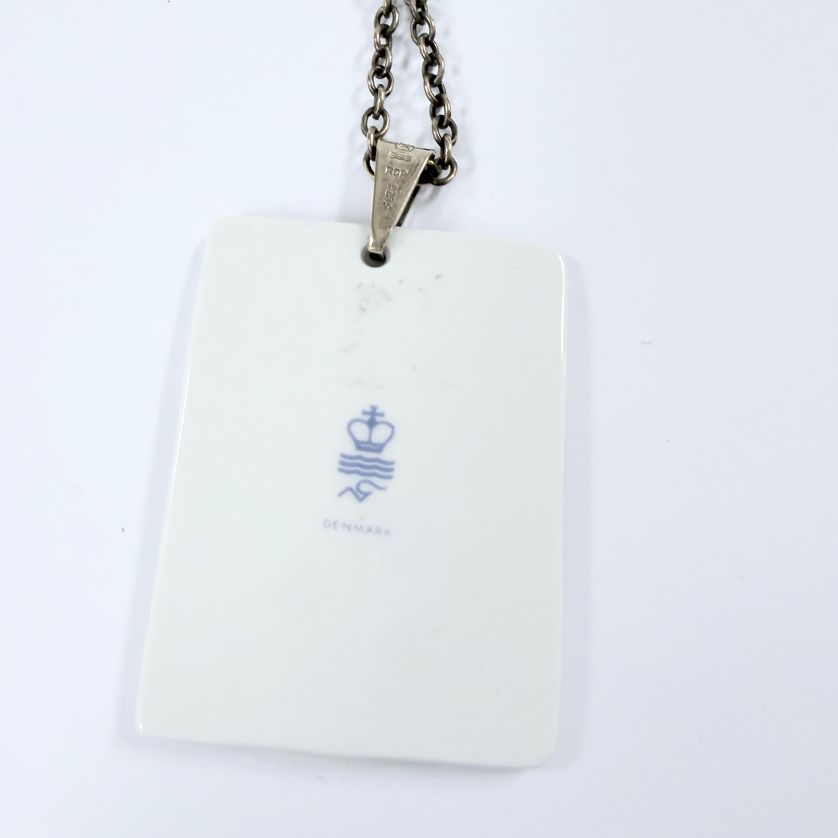 Royal Copenhagen, Denmark. Vintage 1970s. Porcelain Silver Pendant Necklace. Boxed.