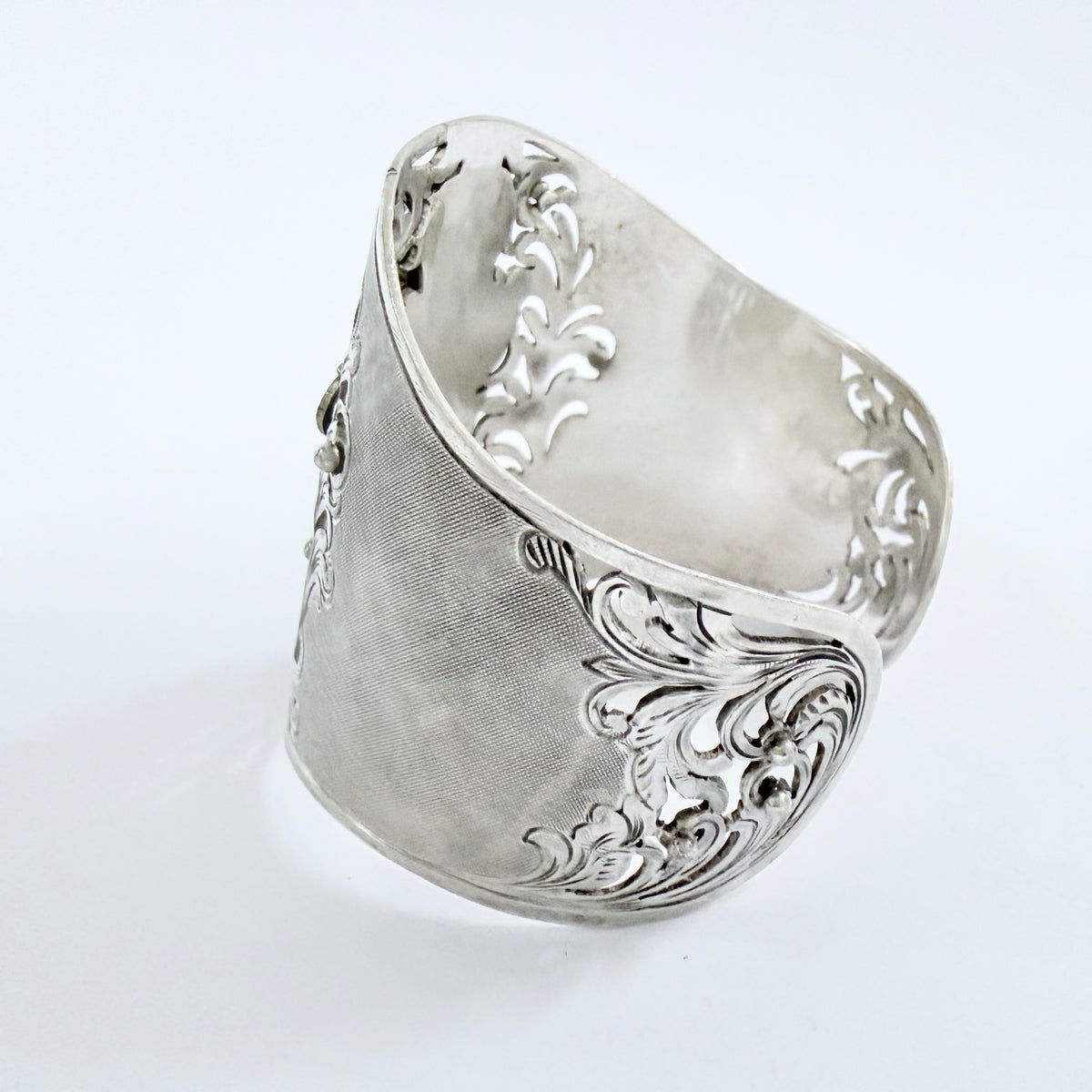 Italy early -mid 1900s. Solid Silver Enamel Knight in Armor Cuff Bracelet.