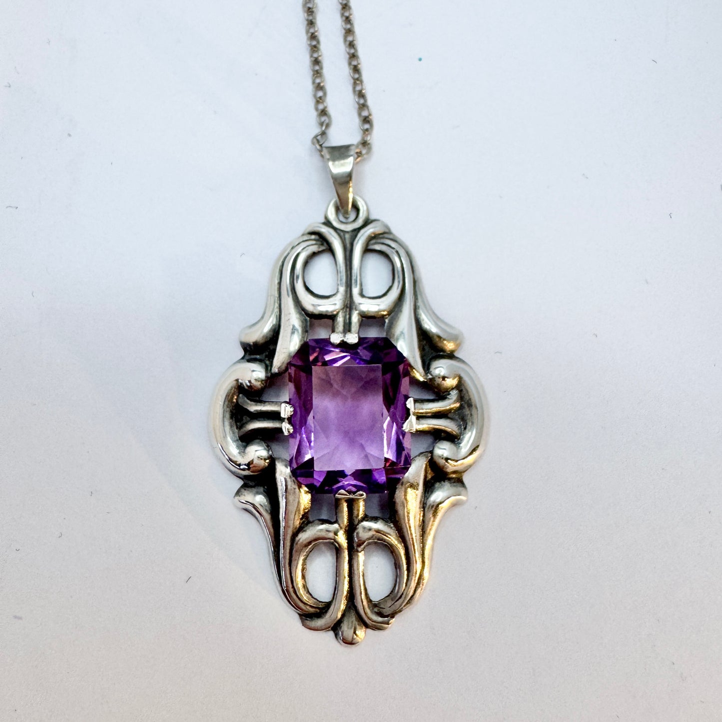 Ragnar Wahlberg, Sweden 1949. Vintage Solid Silver Amethyst Pendant Necklace.