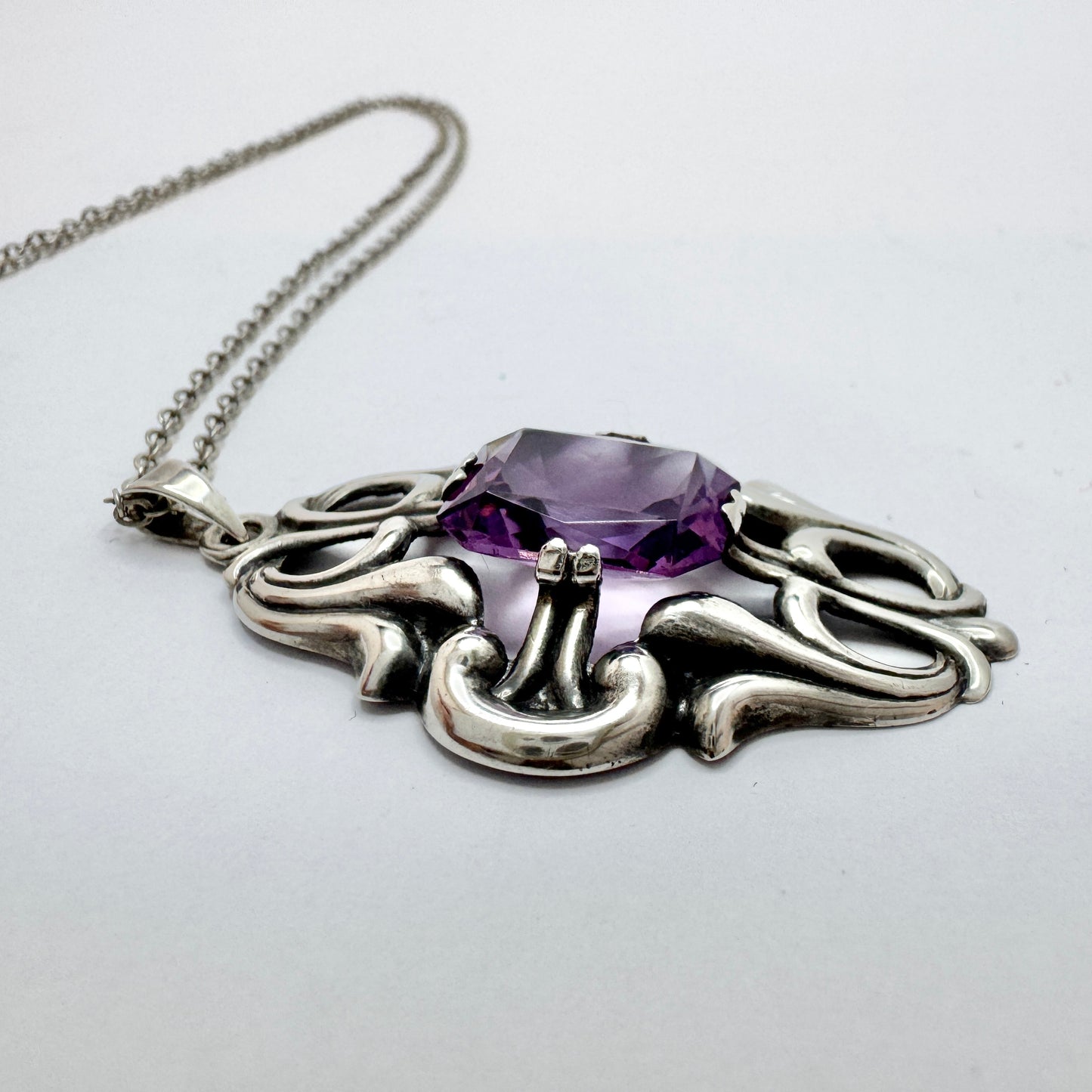 Ragnar Wahlberg, Sweden 1949. Vintage Solid Silver Amethyst Pendant Necklace.
