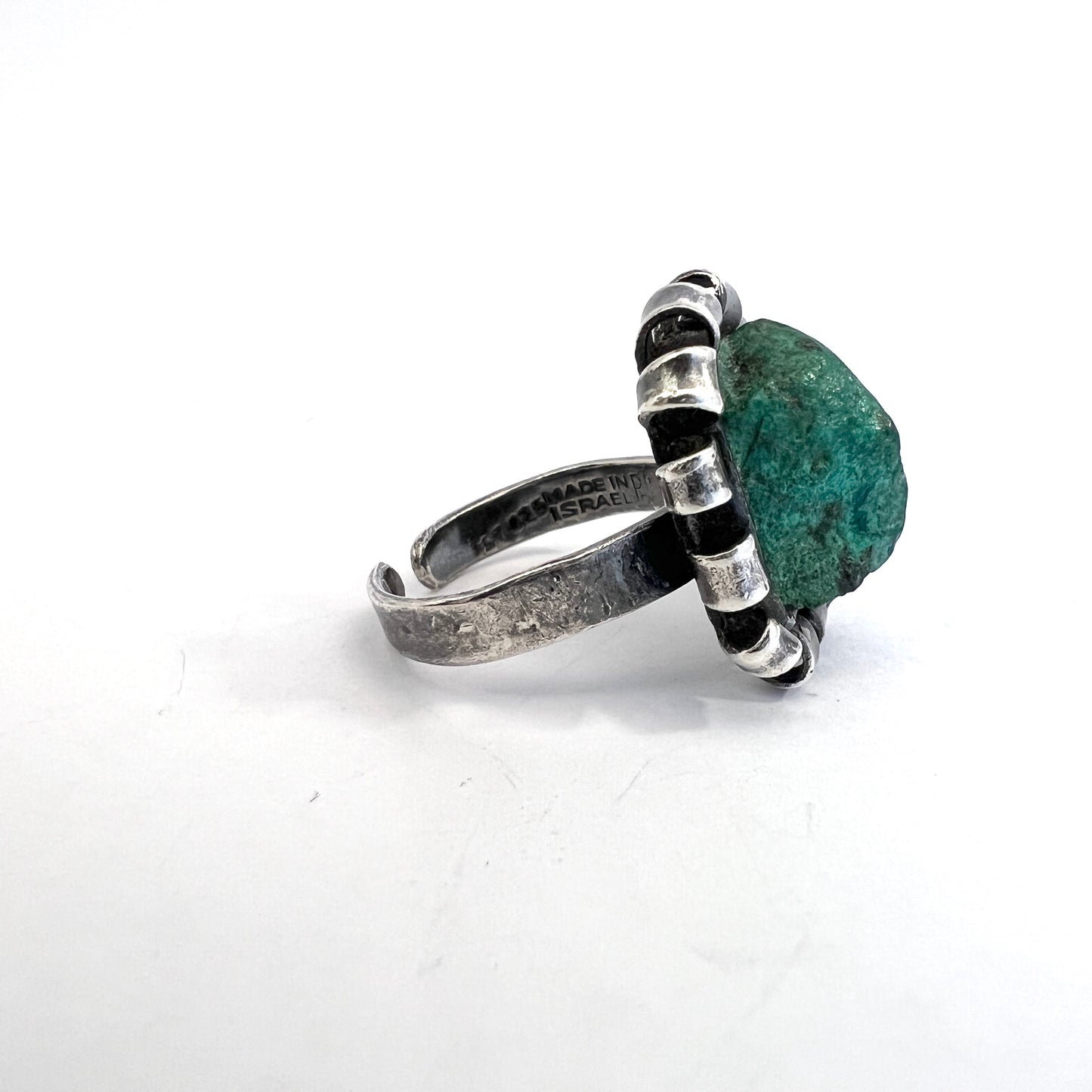 Peter Ein Hod, Israel c 1960 Vintage Modernist Sterling Silver Green Hardstone Ring.