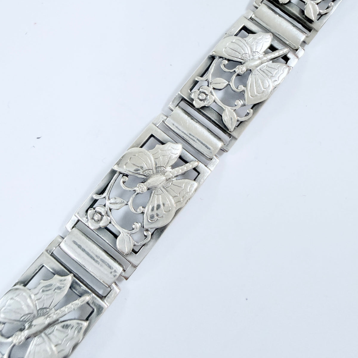 G Dahlgren, Sweden 1948. Vintage Sterling Silver Butterfly Bracelet.