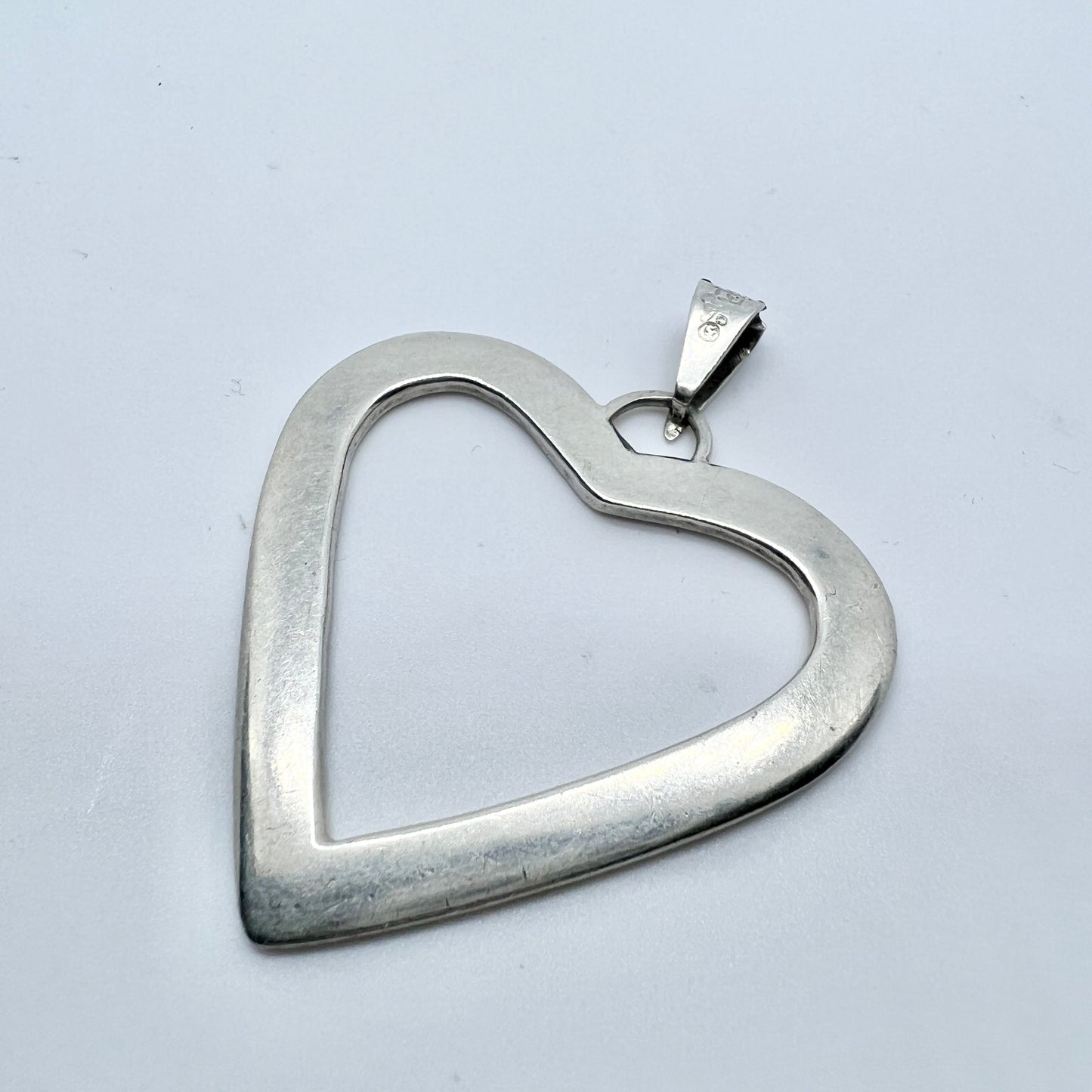 Arvo Saarela, Sweden 1960. Vintage Sterling Silver Heart Pendant.