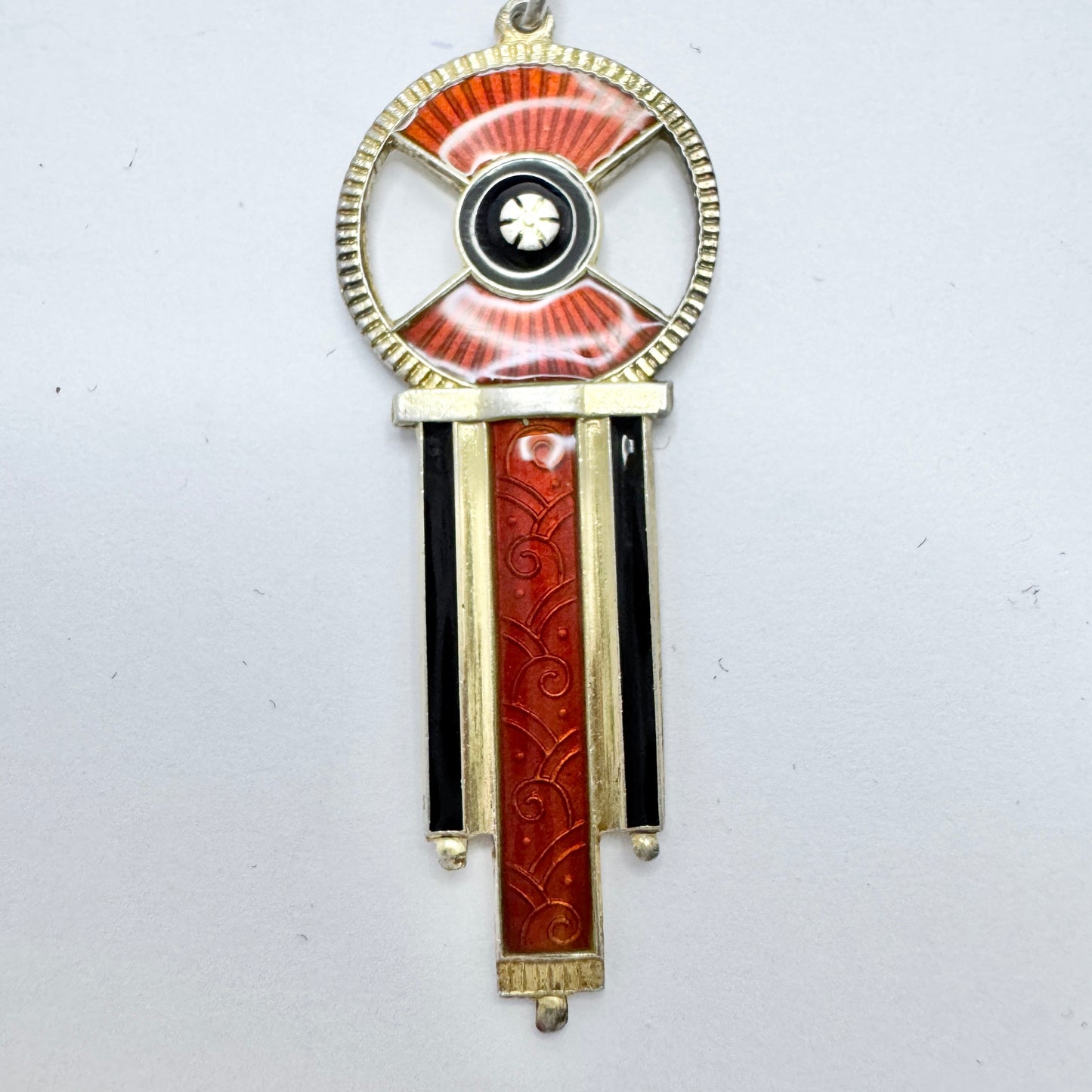 Aksel Holmsen, Norway c 1930s. Vintage Art Deco Sterling Silver Enamel Pendant Necklace.