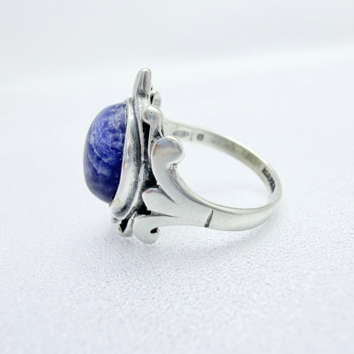 Israel. Vintage Sterling Silver Sodalite Ring.
