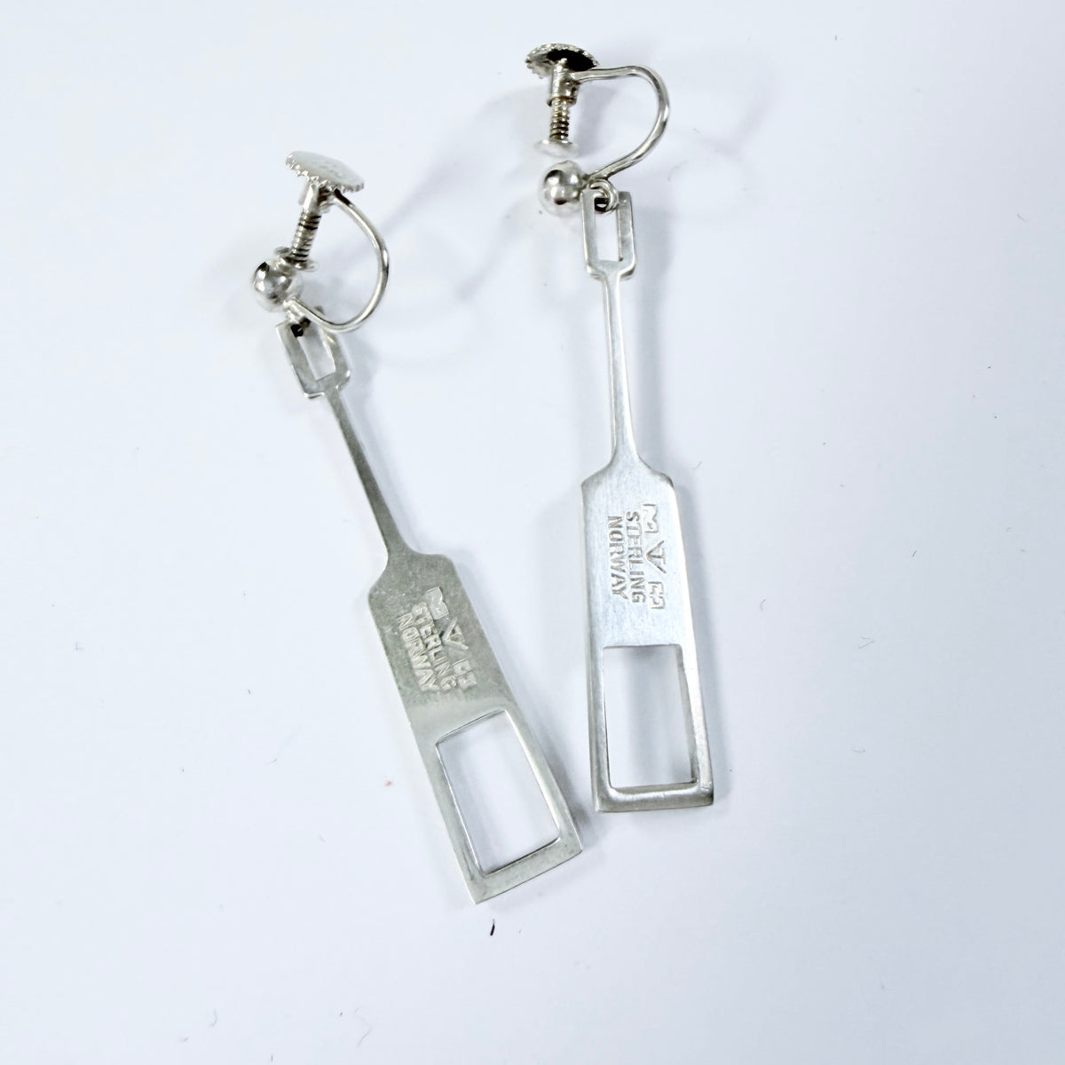 Tone Vigeland, Plus Studios, Norway 1960s. Vintage Sterling Silver Earrings.