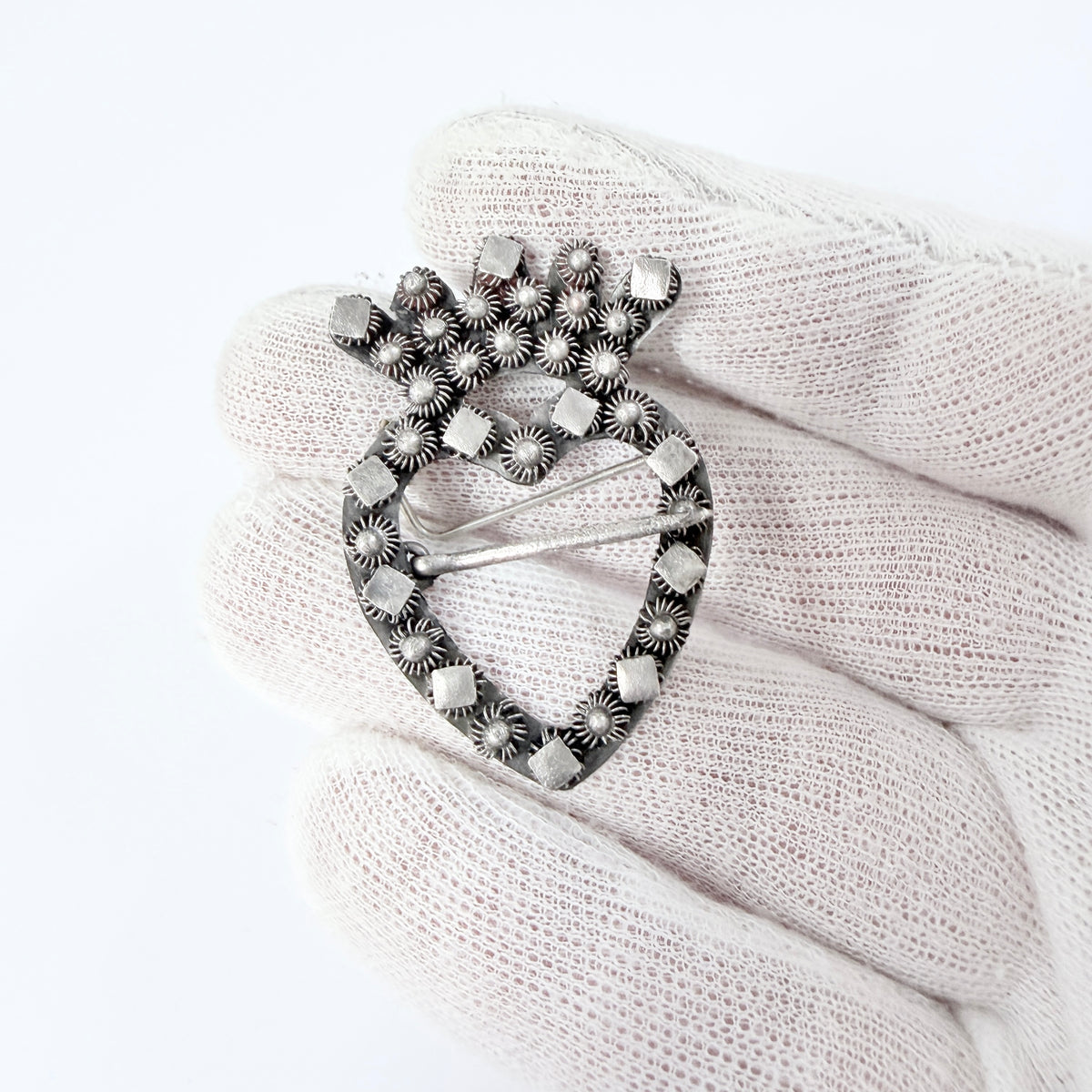 Sigvard Delcomyn, Sweden 1933. Vintage Silver Crowned Heart Brooch.