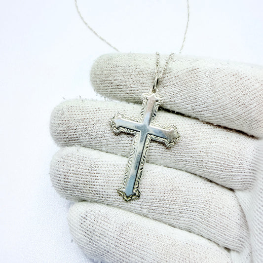 G Kalplan, Sweden c 1950. Vintage Solid Silver Cross Pendant Necklace.