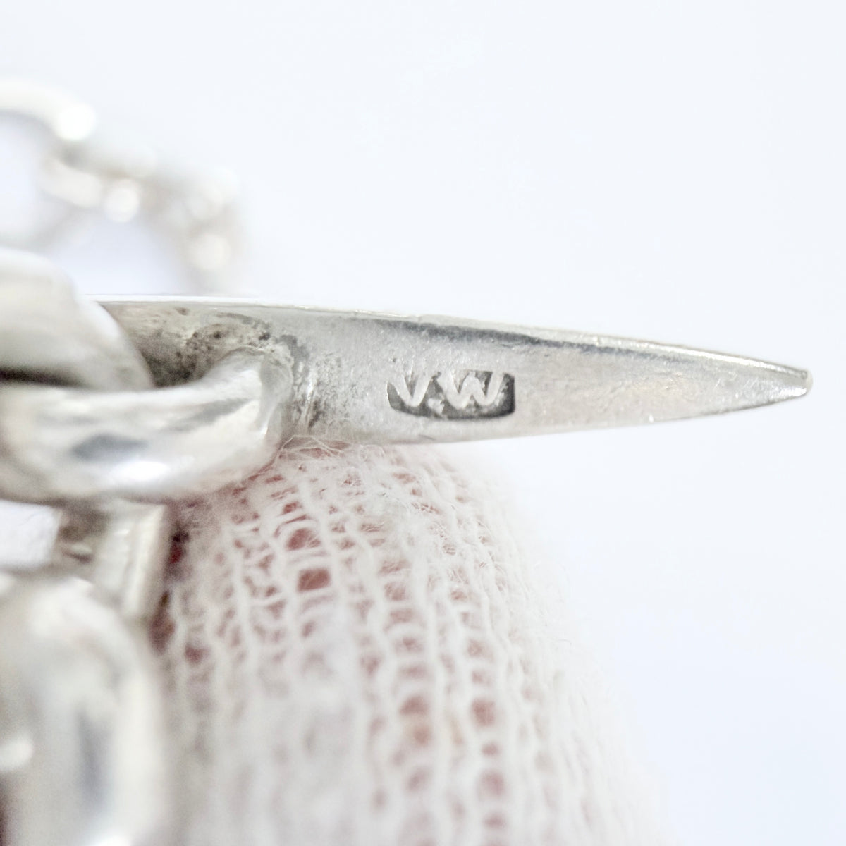Viggo Wollny, Denmark ca 1960. Vintage Sterling Silver Toggle Clasp Bracelet.