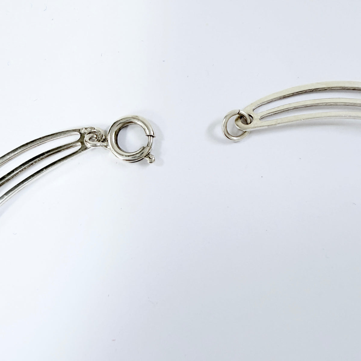 Vintage 1960-70s Solid 835 Silver Necklace.