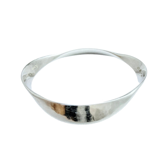 Annie Jägbeck, Sweden. Vintage Sterling Silver Bangle Bracelet. Signed