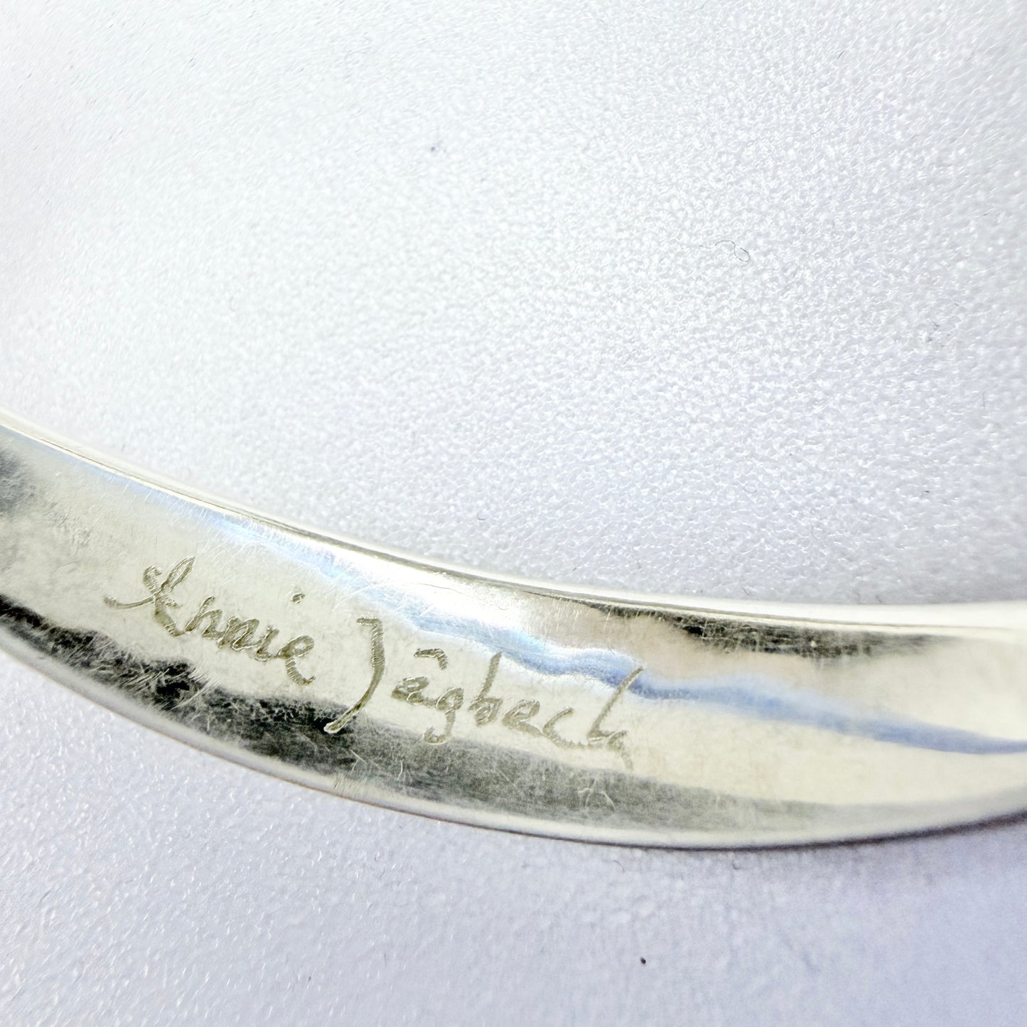 Annie Jägbeck, Sweden. Vintage Sterling Silver Bangle Bracelet. Signed