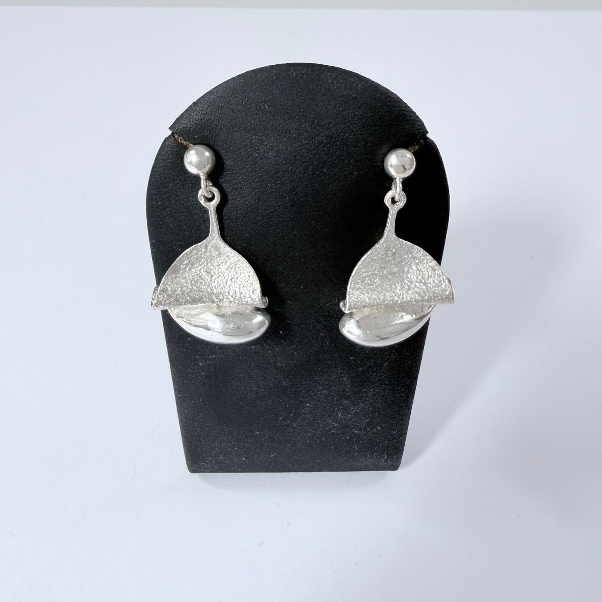 Alpo Tammi, Finland 1974. Vintage Modernist Solid Silver Earrings.