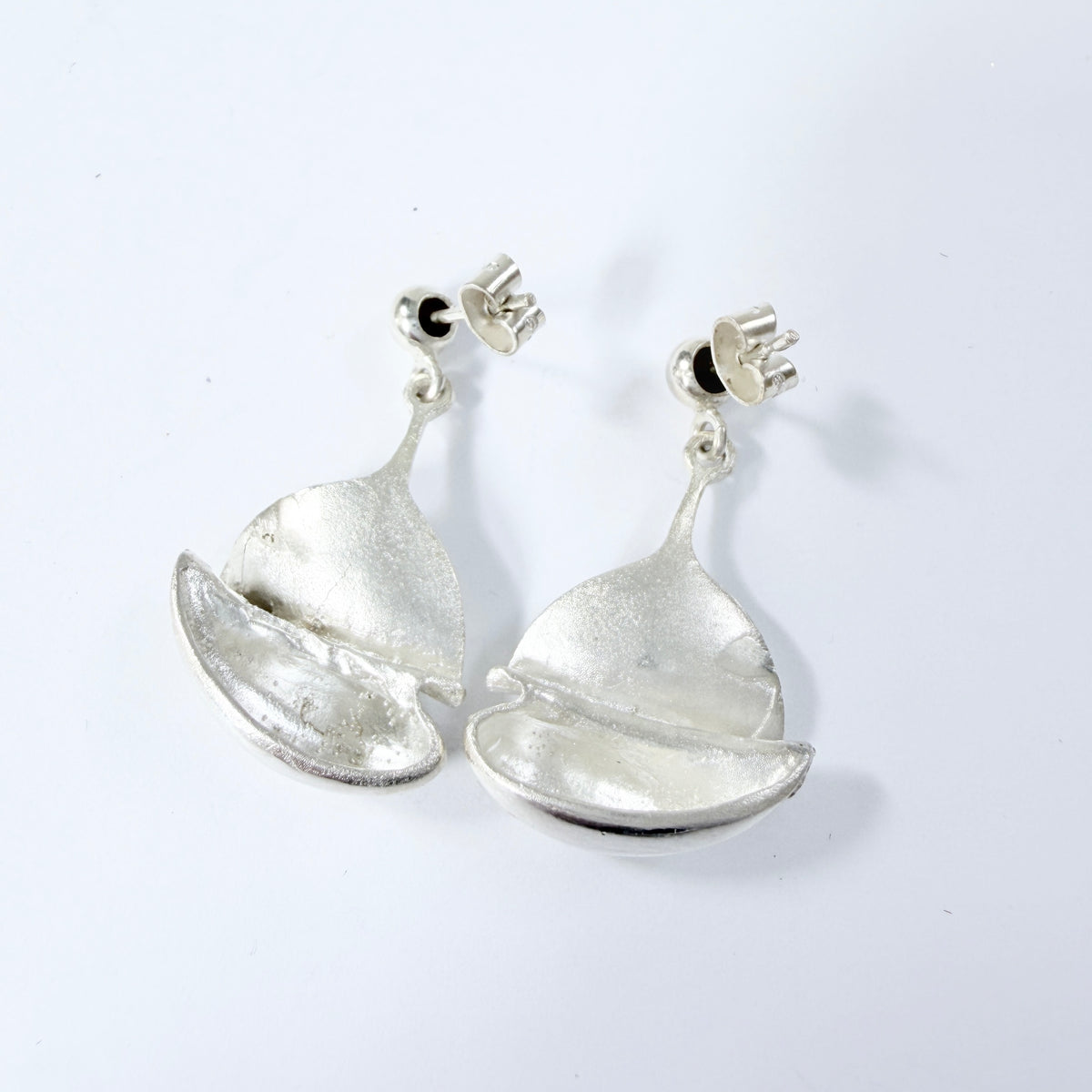 Alpo Tammi, Finland 1974. Vintage Modernist Solid Silver Earrings.