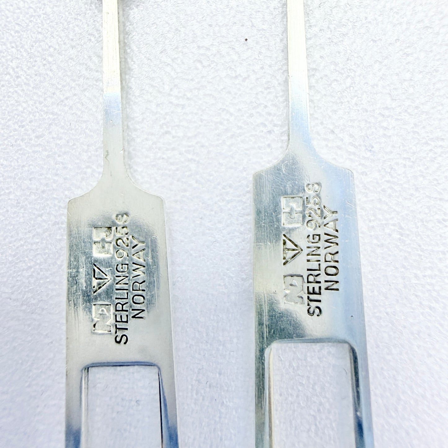 Tone Vigeland, Plus Studios, Norway 1960s. Vintage Sterling Silver Earrings.
