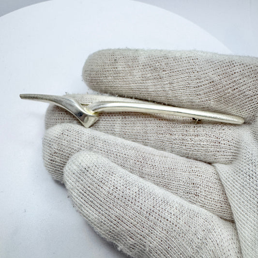 Matti J Hyvarinen, Finland. Large Vintage Sterling Silver Brooch.