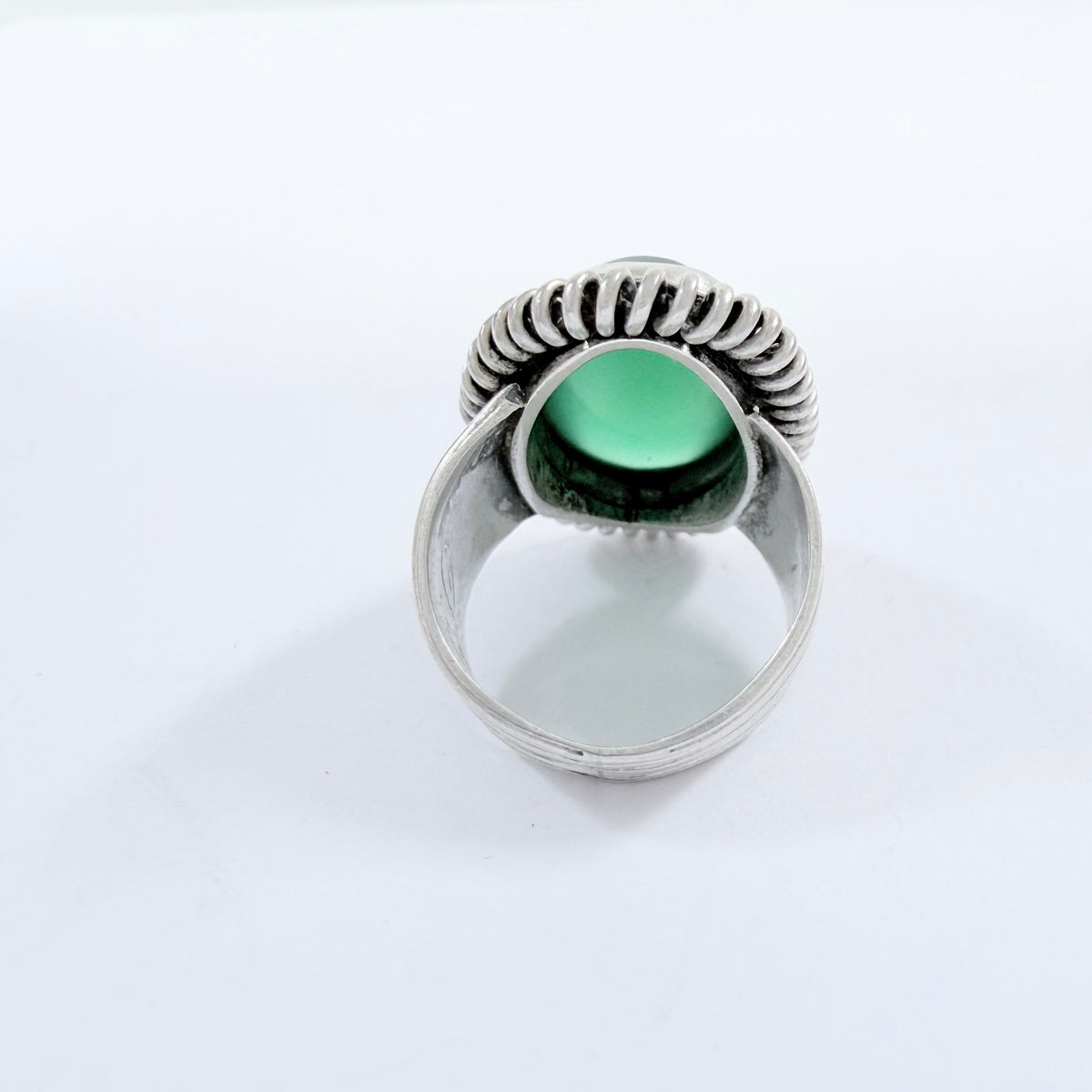 Vintage 1950s Solid Silver Chrysoprase Ring.