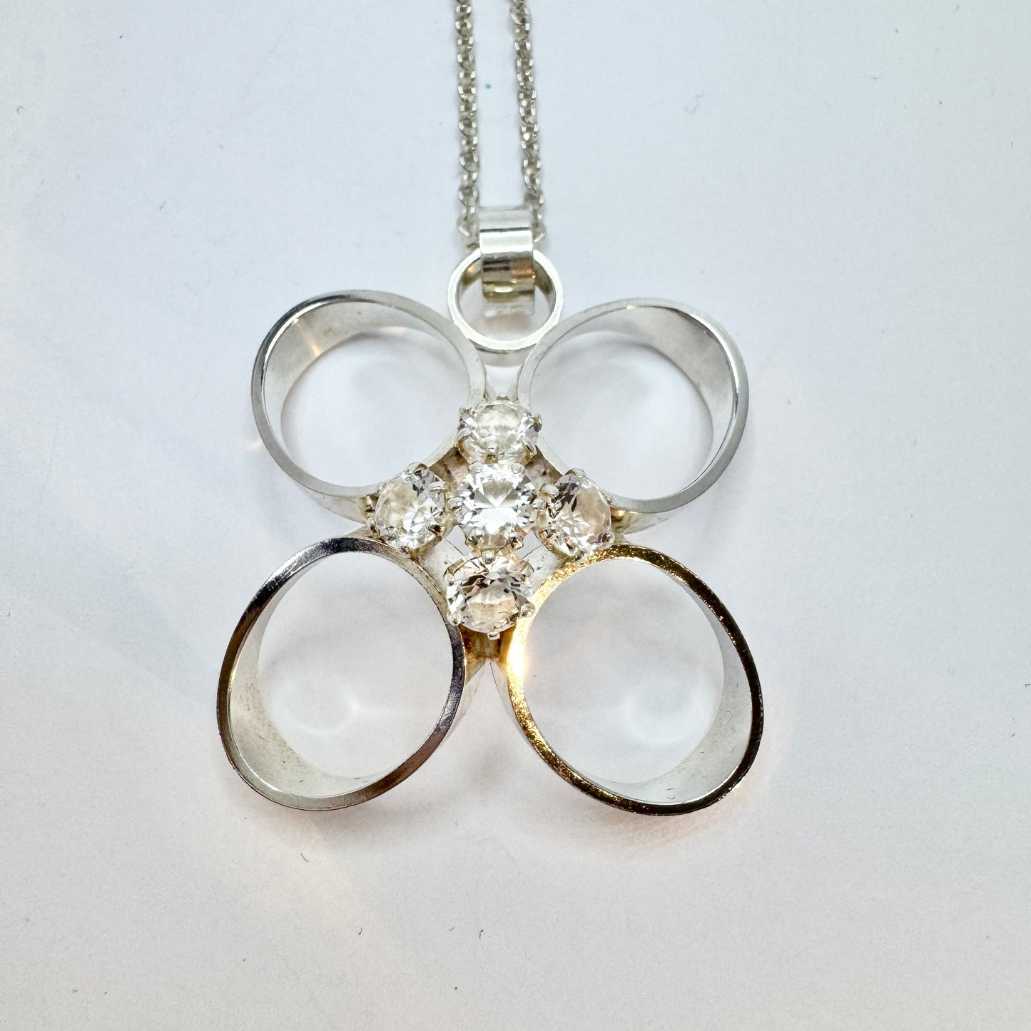 Elis Kauppi, Kupittaan Kulta Finland 1960s. Vintage Sterling Silver Rock Crystal Pendant Necklace.