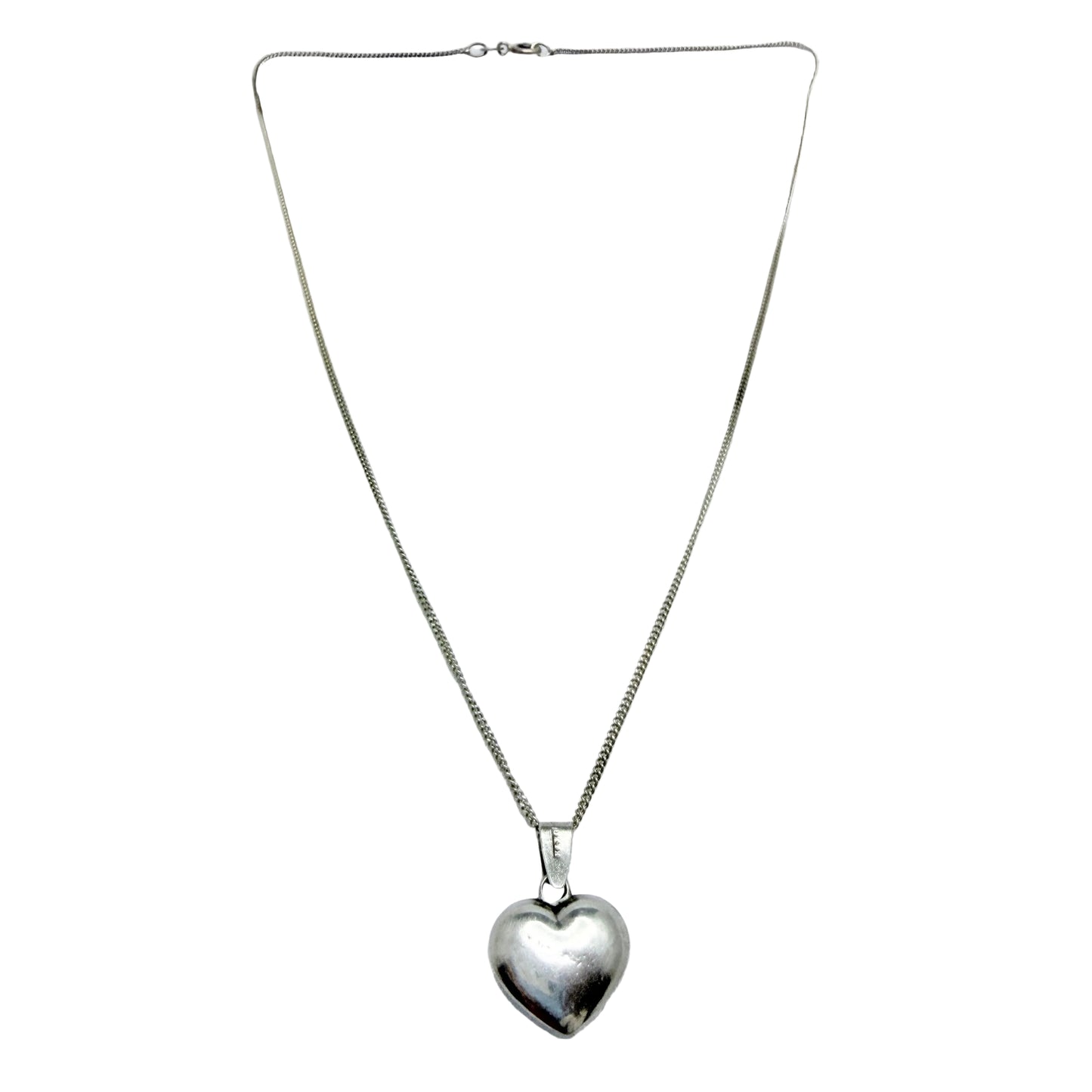 K&E Carlson, Sweden 1947. Vintage Silver Puffy Heart Pendant Necklace.
