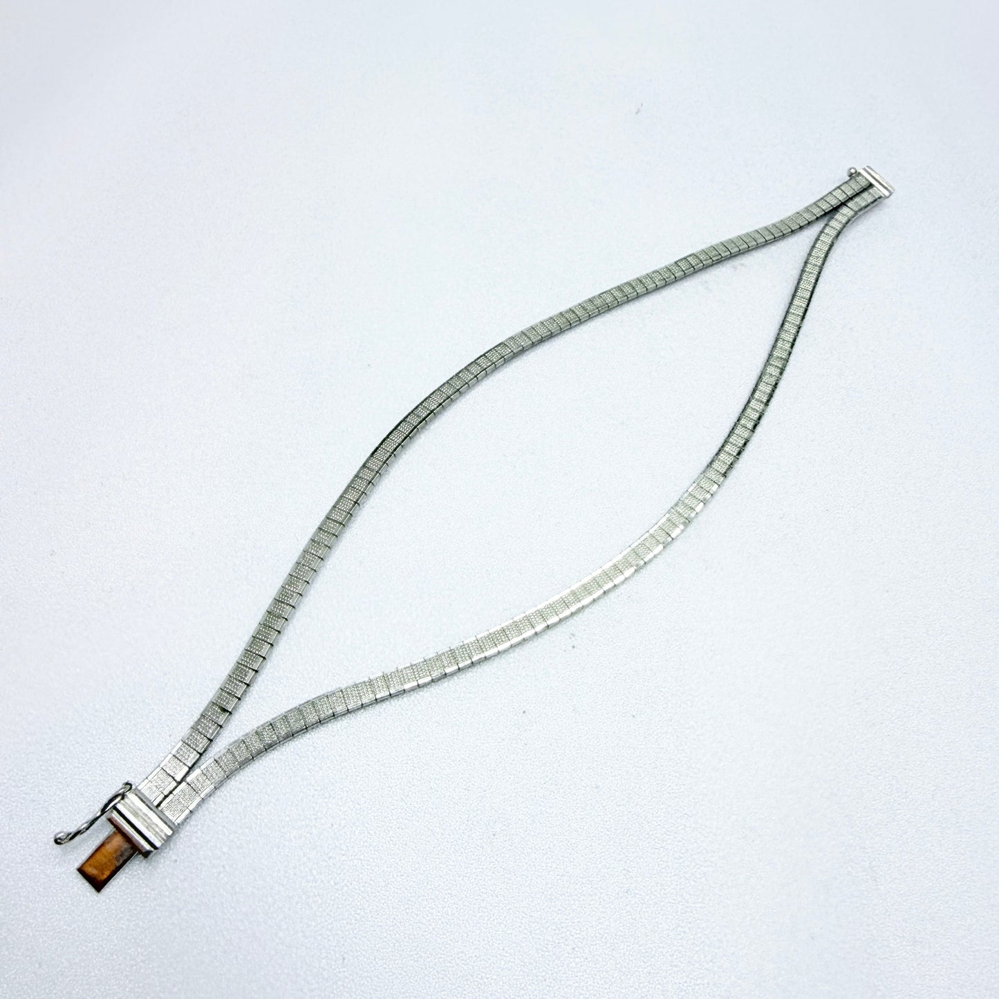 Vintage ca 1970. Solid Silver Bracelet.