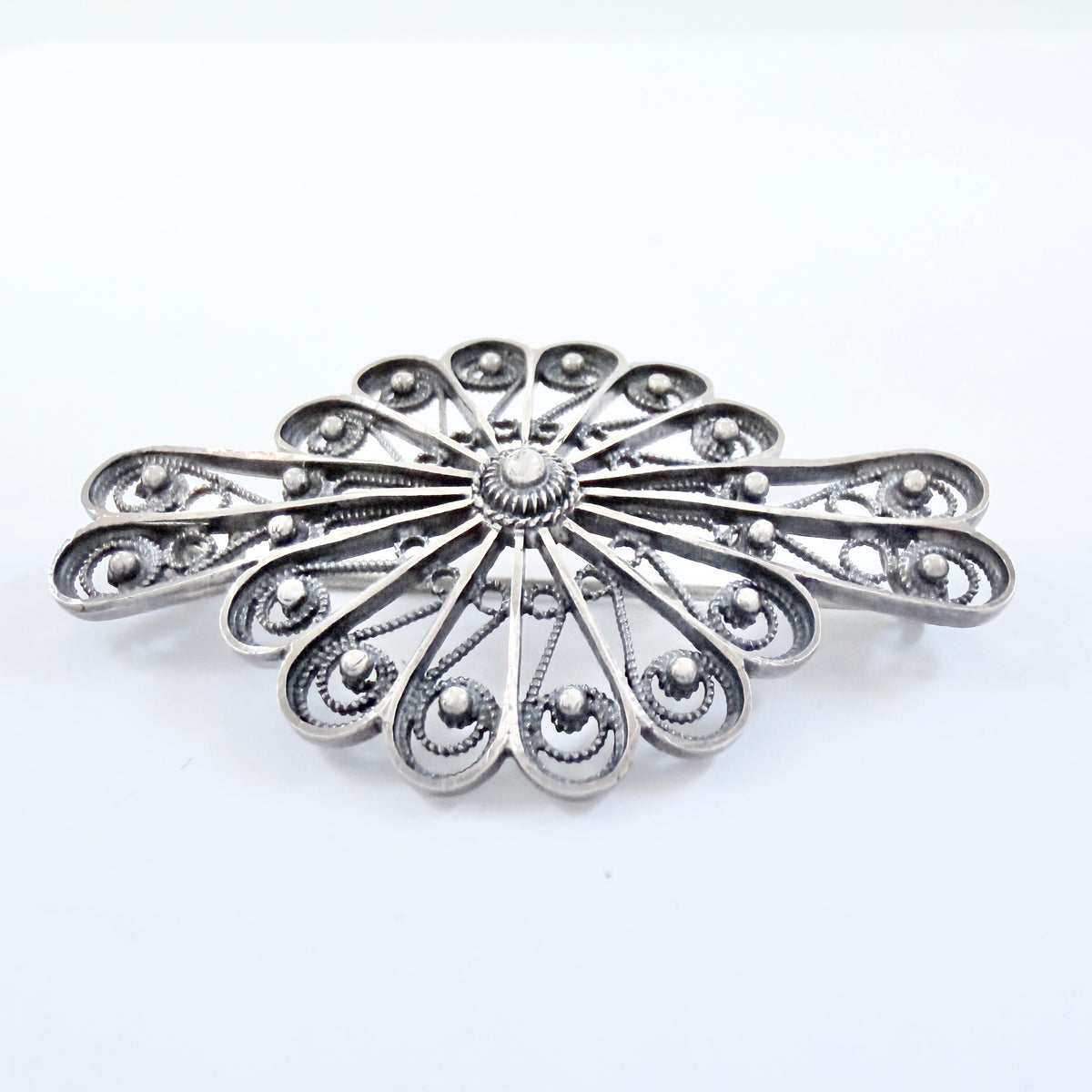 Norway early 1900. Antique / Vintage Sterling Silver Filigree Brooch.
