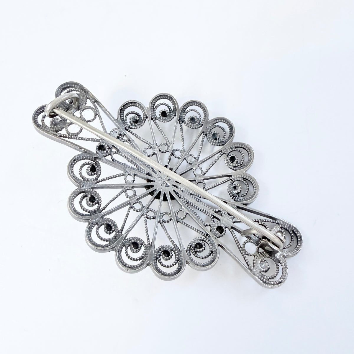 Norway early 1900. Antique / Vintage Sterling Silver Filigree Brooch.