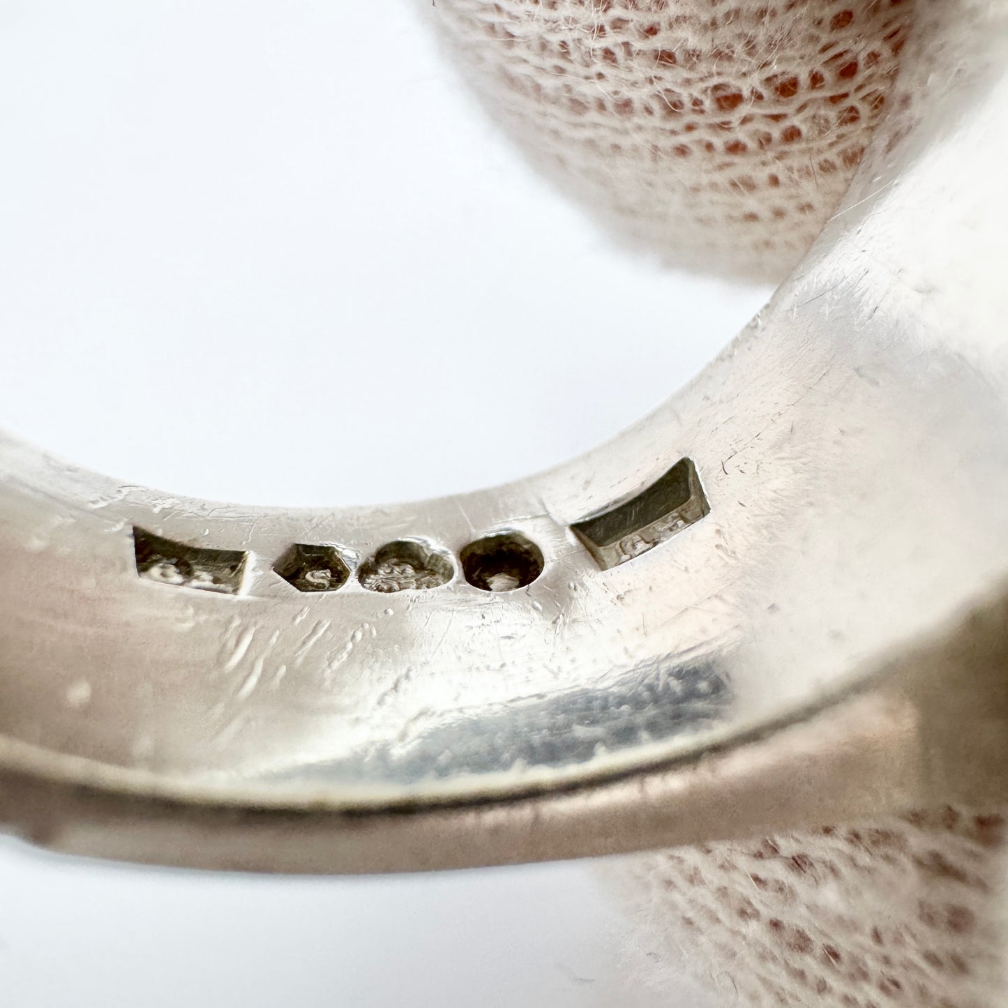 Rey Urban, Sweden 1969. Vintage Chunky Bold Brutalist Sterling Silver Ring.