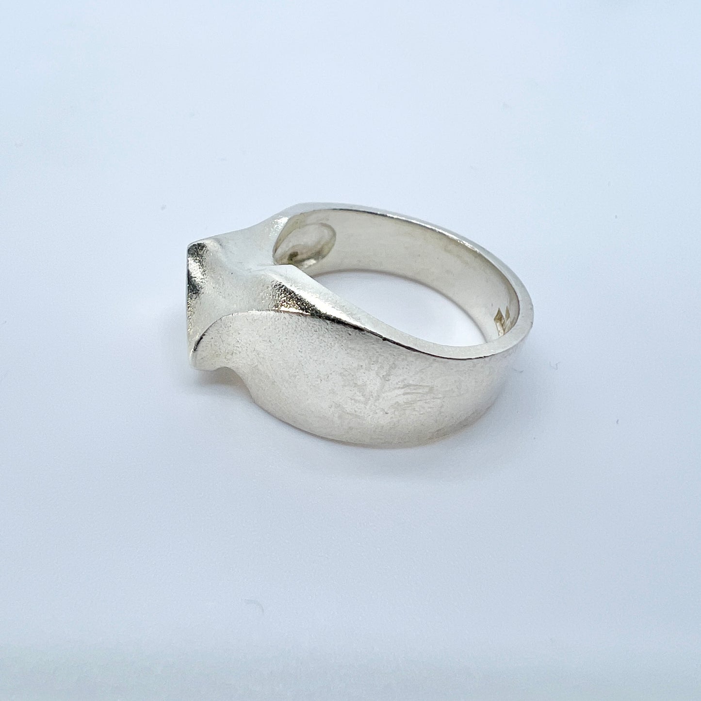 Bjorn Weckstrom for Lapponia, Finland 1978. Vintage Sterling Silver Ring.