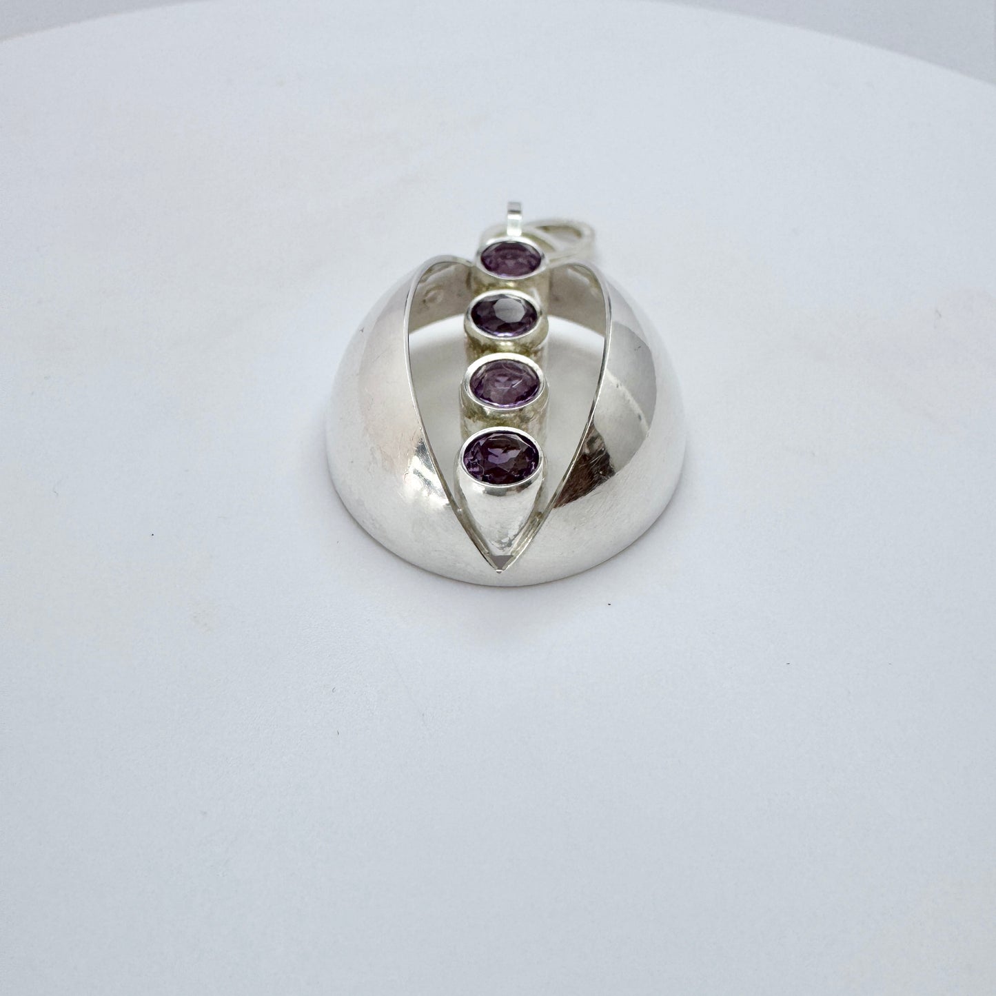 Elis Kauppi, Kupittaan Kulta Finland 1960s. Sterling Silver Amethyst Pendant.