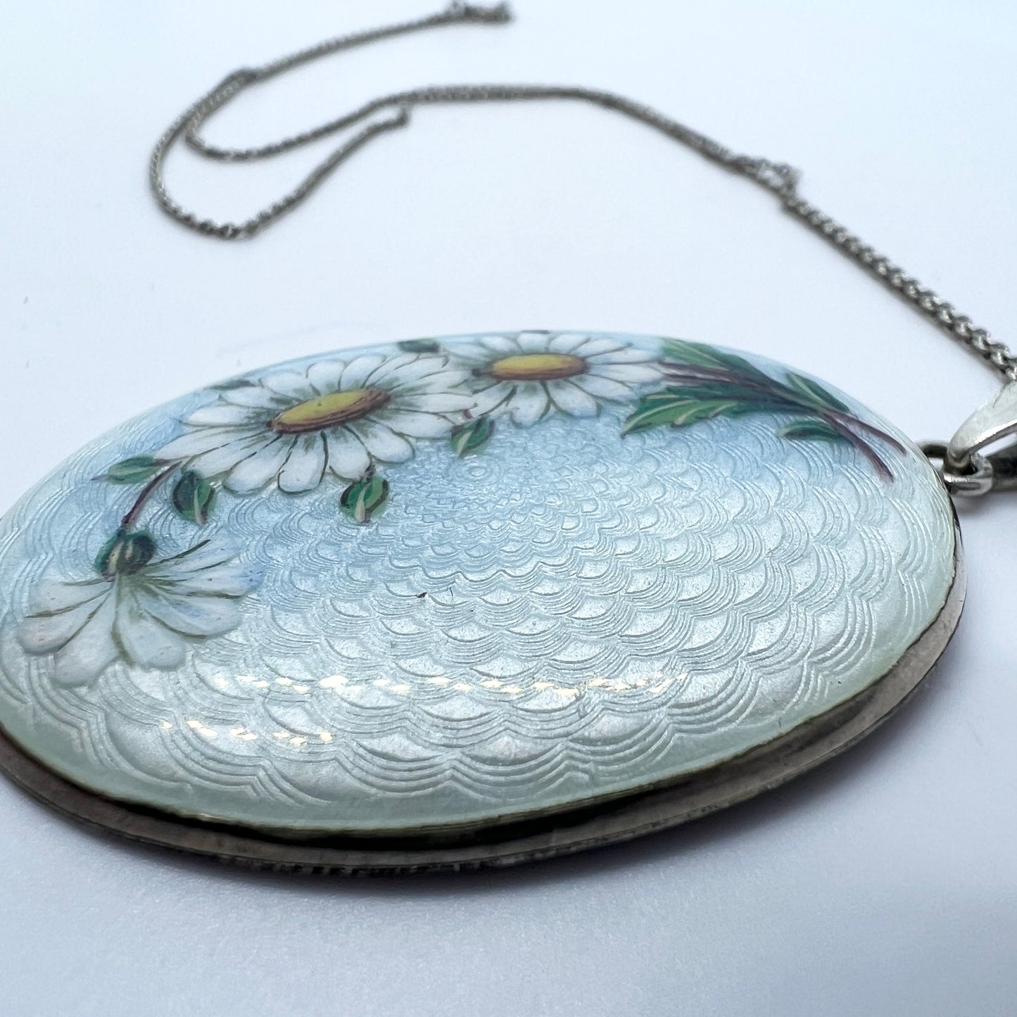 Vintage c 1940s. Solid Silver Enamel Pendant Necklace. Probably Norway.