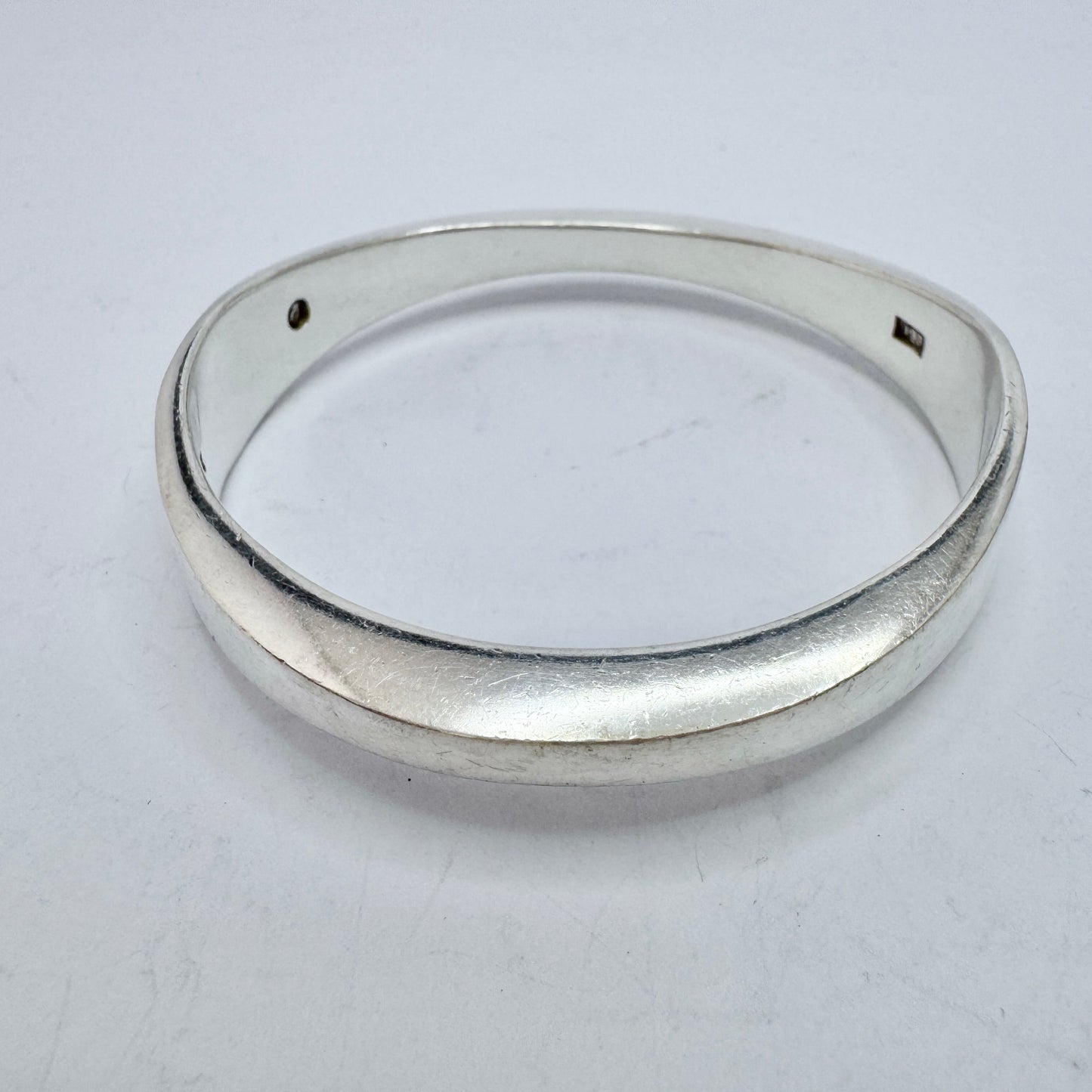 Högberg, Gothenburg Sweden. Chunky Vintage Sterling Silver Bangle.