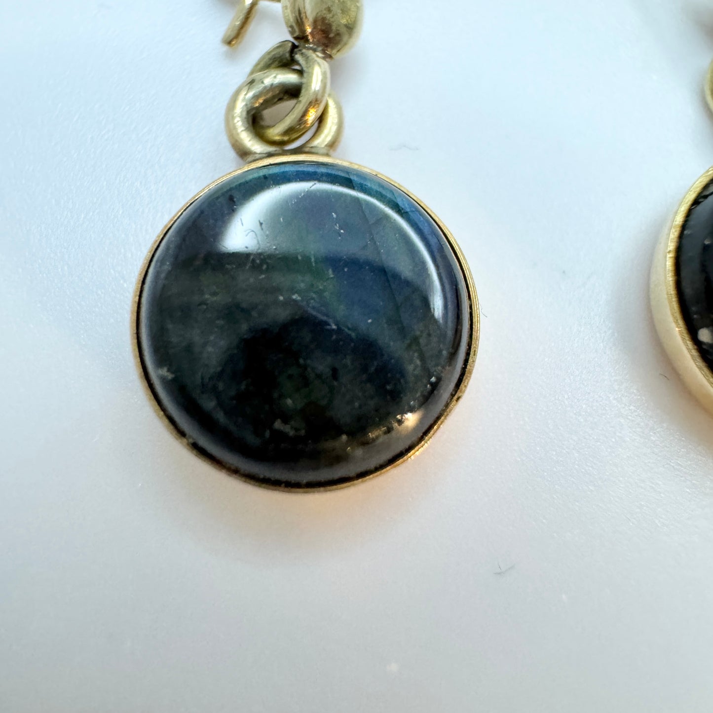 Finland. Vintage 14k Gold Spectrolite Earrings.