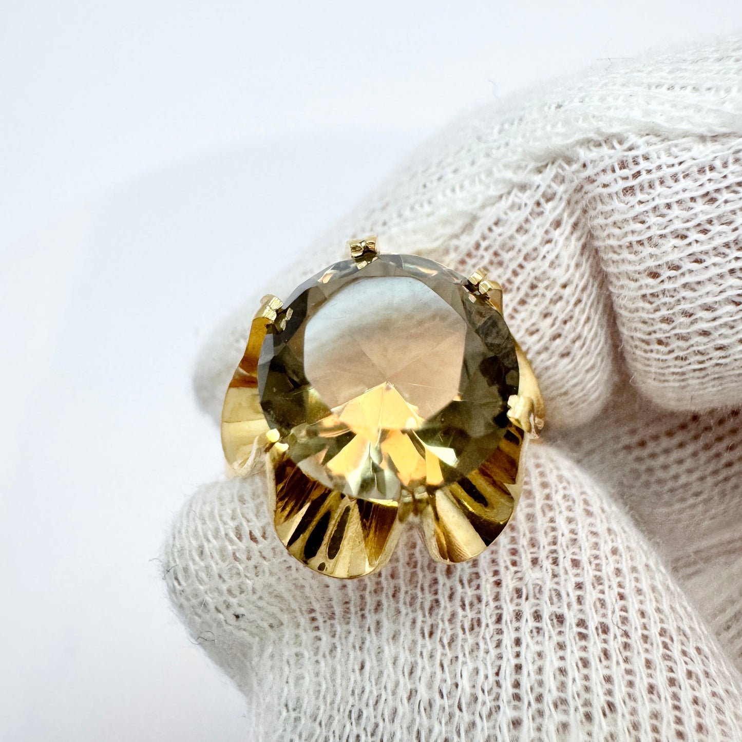 Sweden c 1960-70s. Vintage 18k Gold Smoky Quartz Ring.