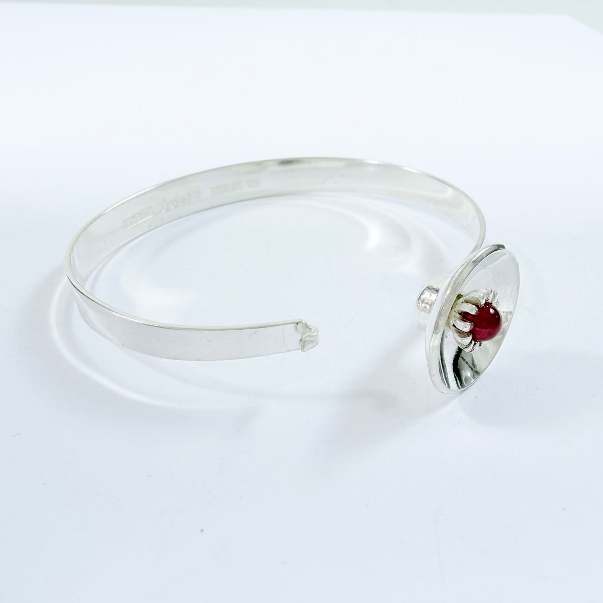 Alton, Sweden 1974. Vintage Sterling Silver Synthetic Ruby Hinged Bangle Bracelet.
