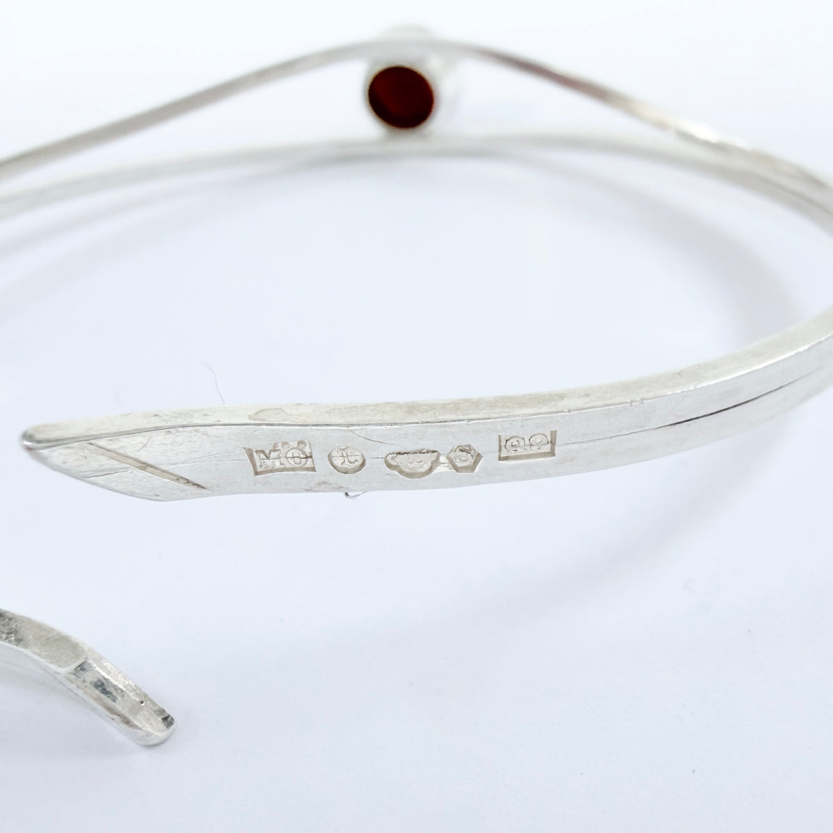 Martin Öhman, Sweden 1966. Vintage Sterling Silver Tiger's Eye Arm Bracelet.