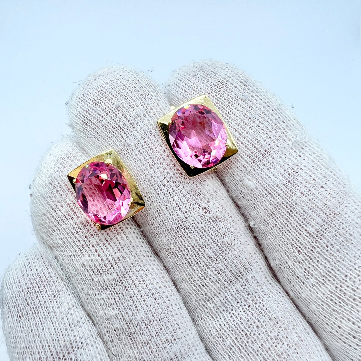 Vintage 18k Gold Pink Crystal Earrings.