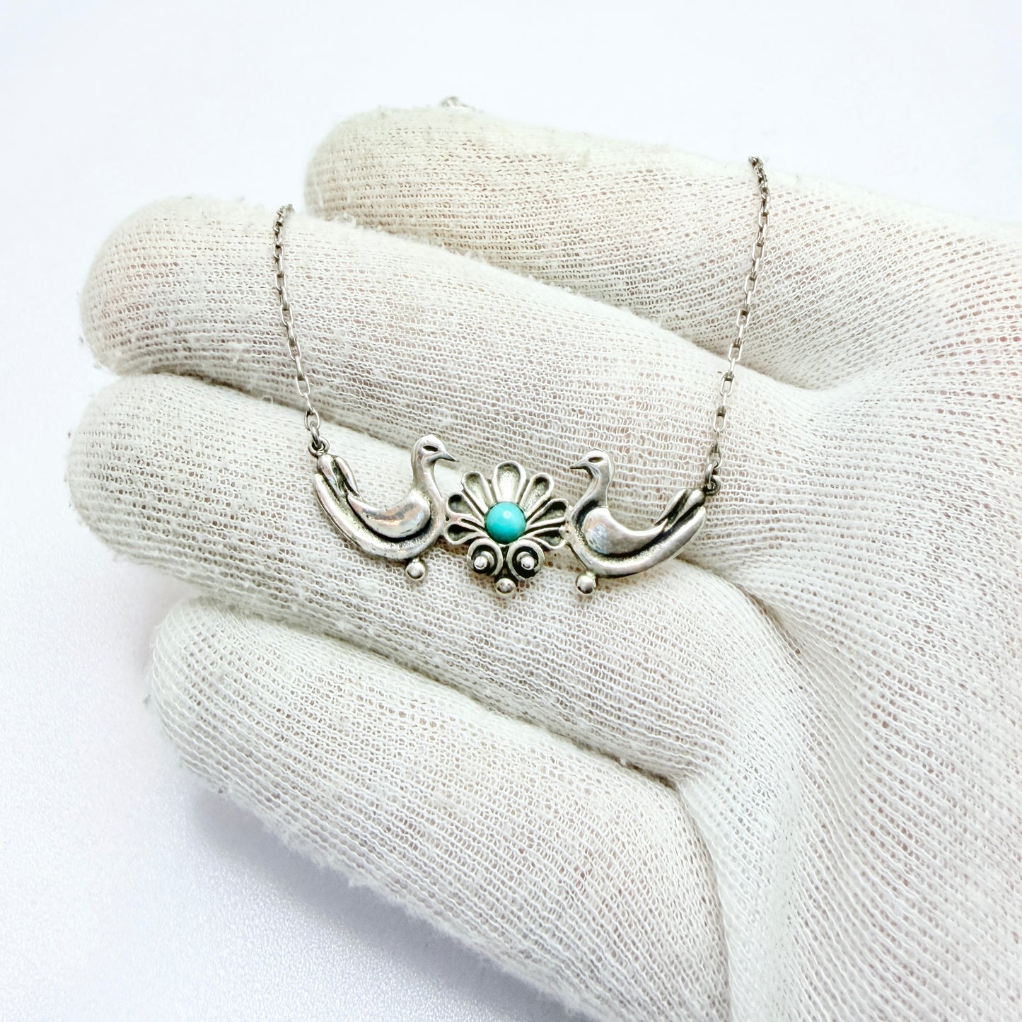Vintage Sterling Silver Turquoise Love Birds Pendant Necklace.