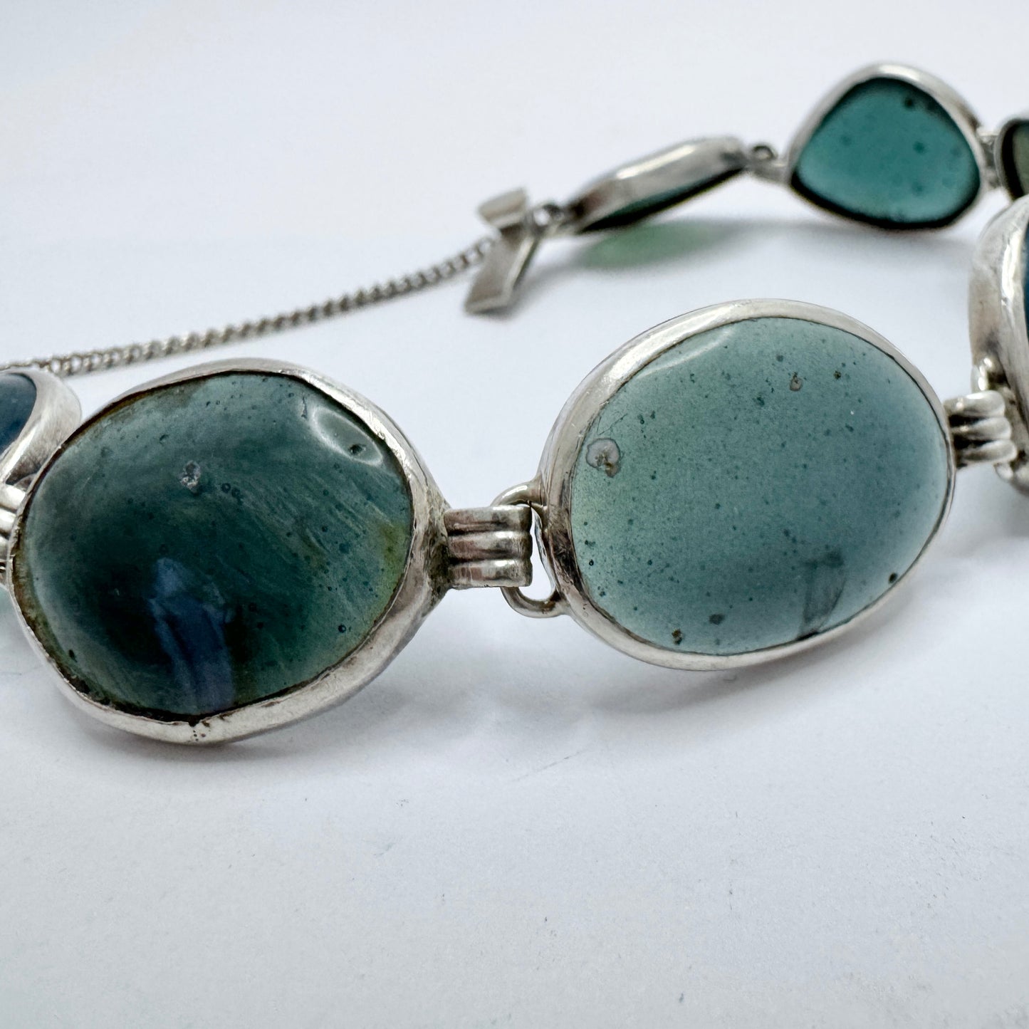 Victor Janson, Sweden 1962. Vintage Solid Silver Bergslagen-stone Bracelet.