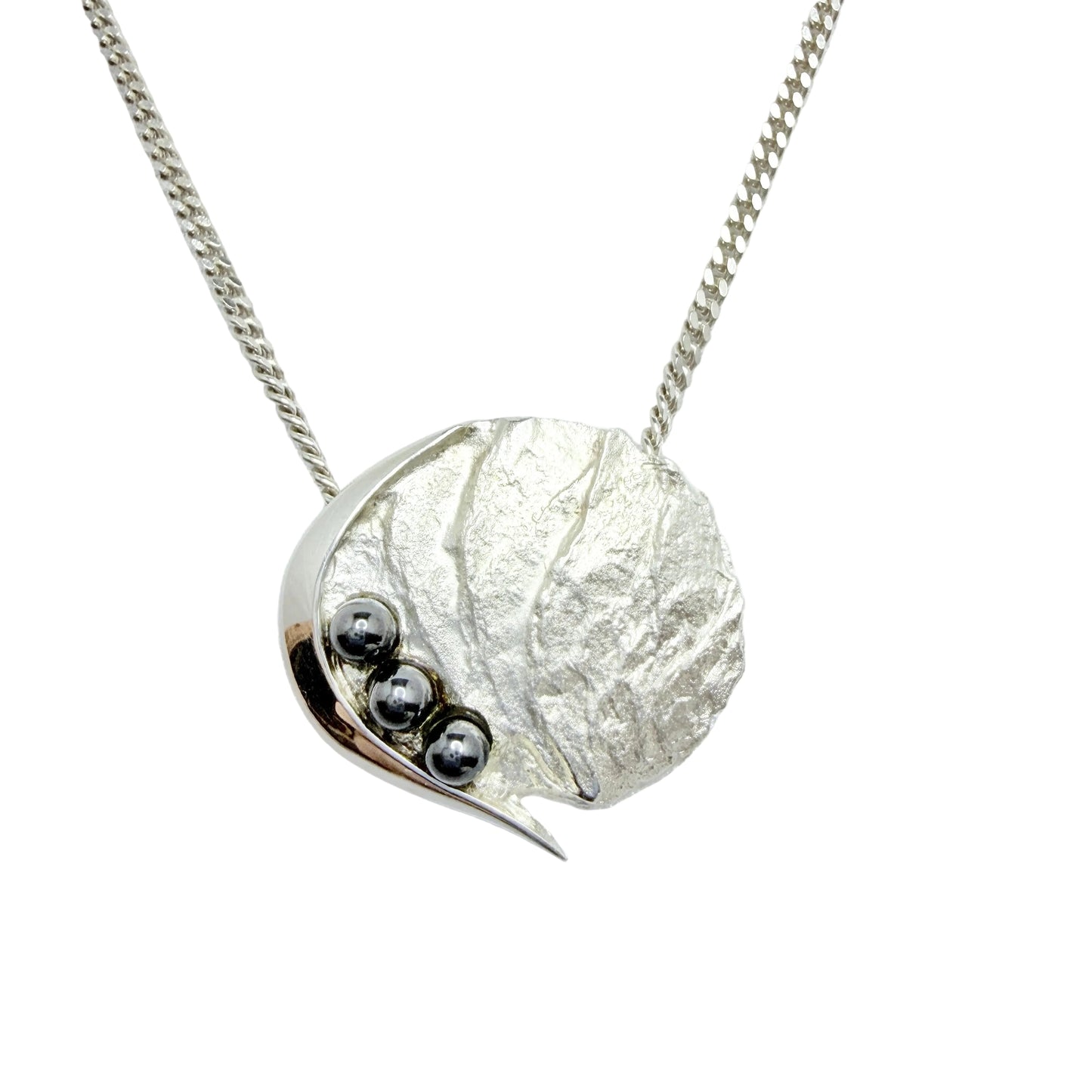 SSÄ, Sweden 1980s. Vintage Sterling Silver Hematite Pendant Long Chain Necklace.