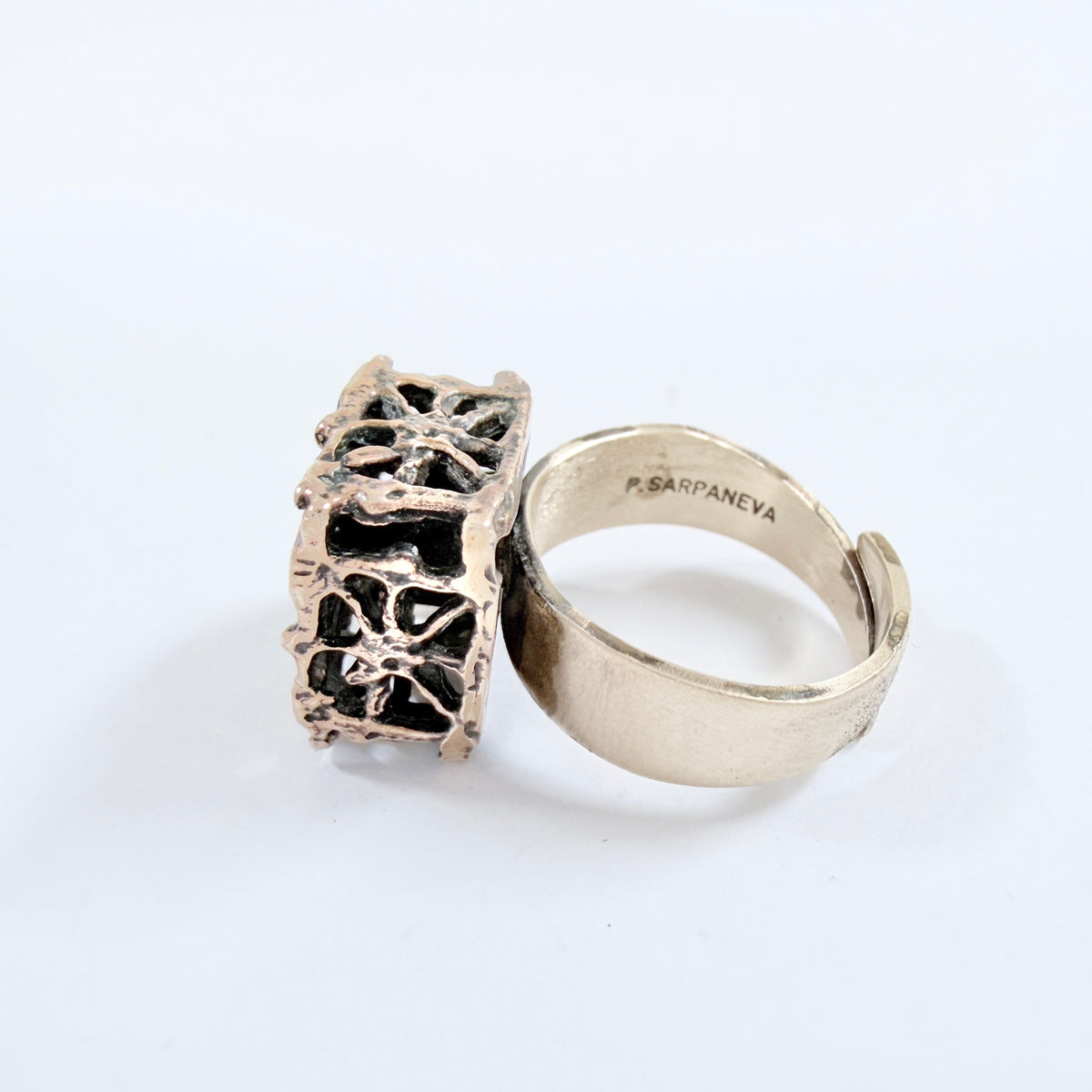Pentti Sarpaneva, Finland. Vintage 1970s Bronze Ring. Design Pitsi